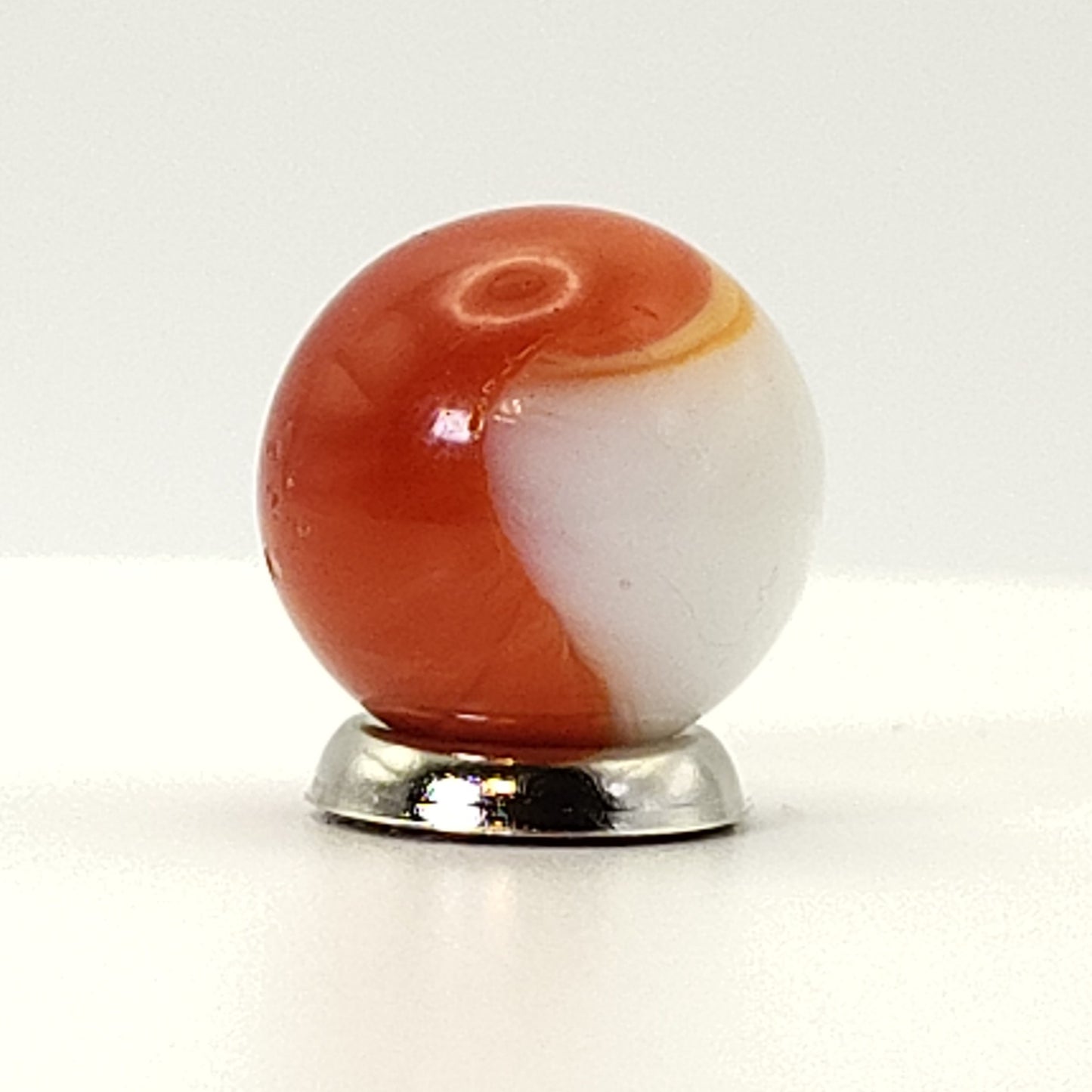 5/8" Akro Agate Patch Marble UV Pink & Red NM-
