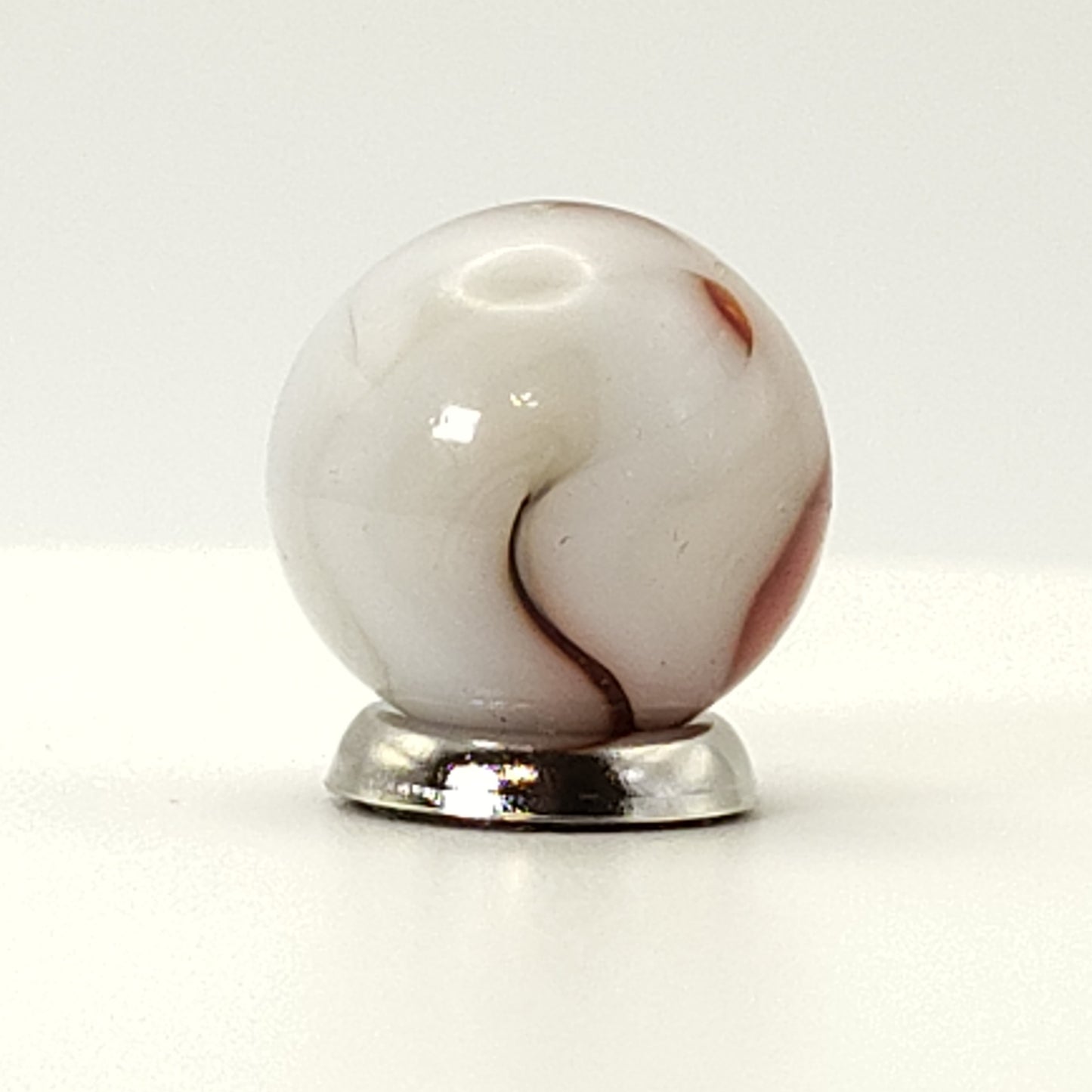 5/8" Ravenswood? Marble UV Pink NM-