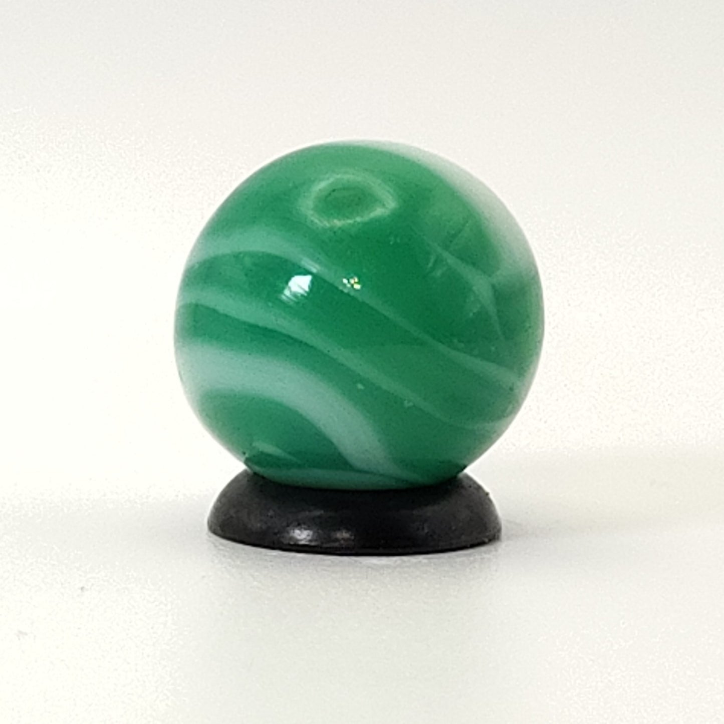 5/8" Alley Agate Swirl Marble Green White NM-
