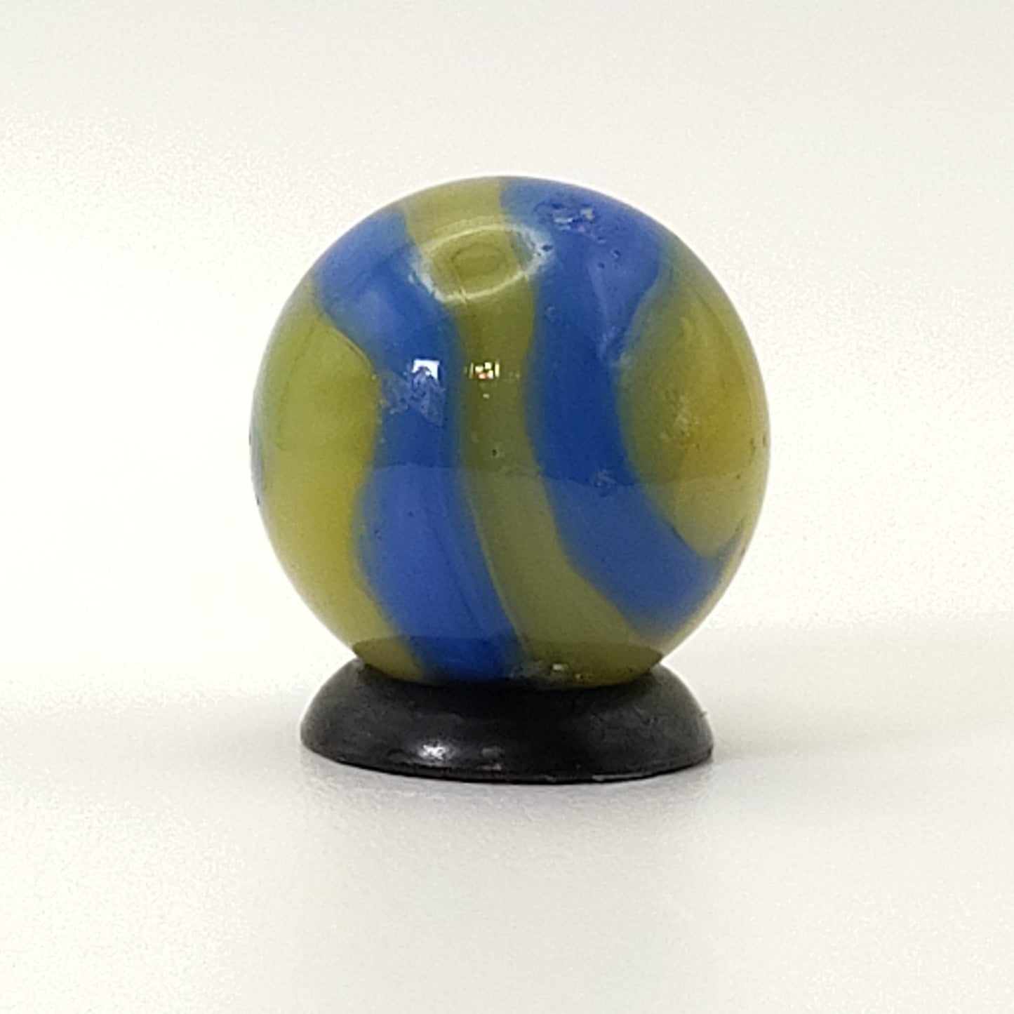 5/8" Akro Agate Special Corkscrew Marble Blue Translucent Yellow & White NM-