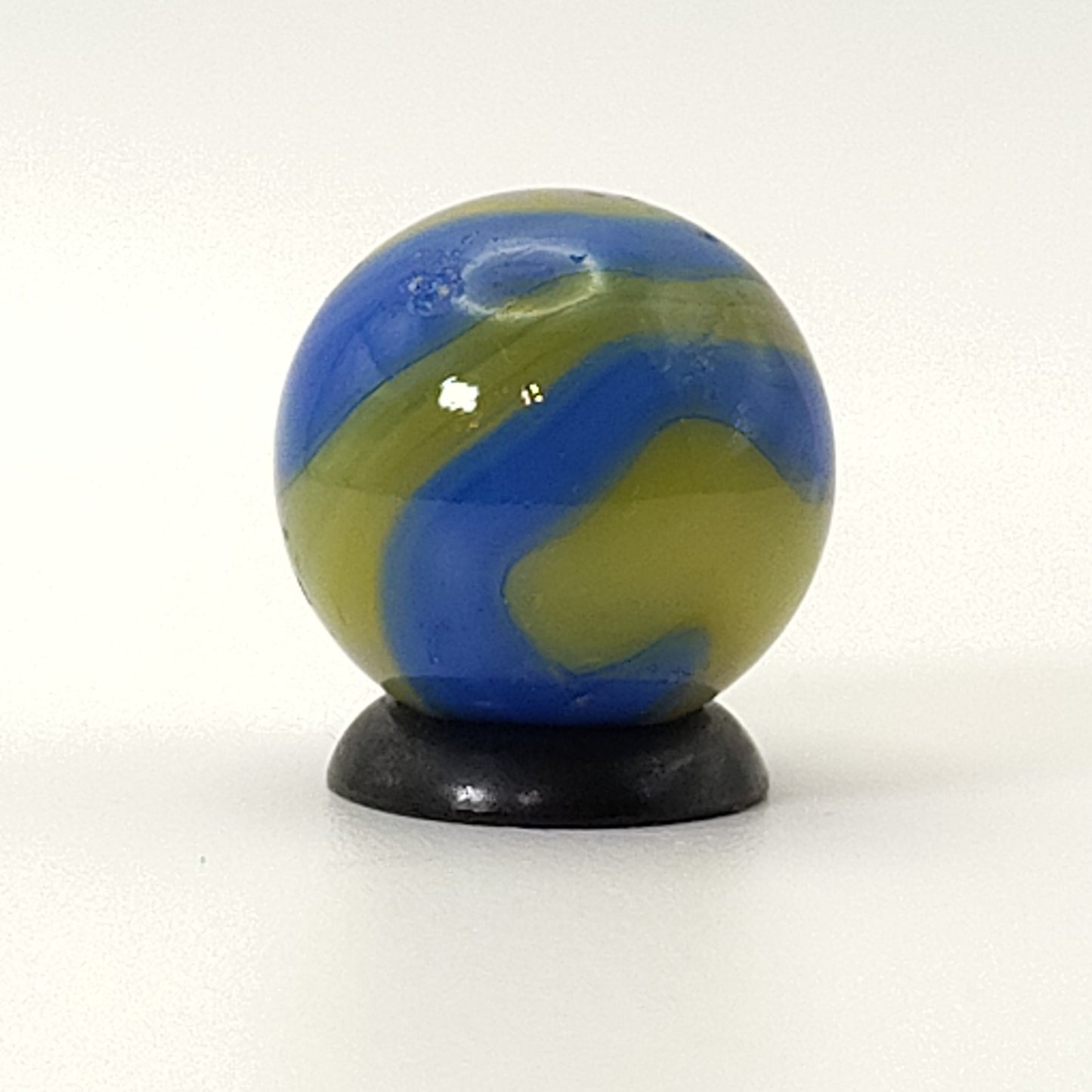 5/8" Akro Agate Special Corkscrew Marble Blue Translucent Yellow & White NM-