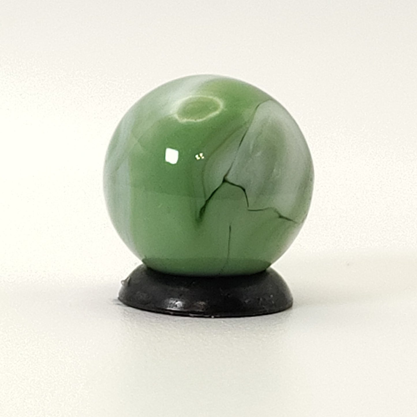 5/8" Green & White Opaque Swirl Marble NM+