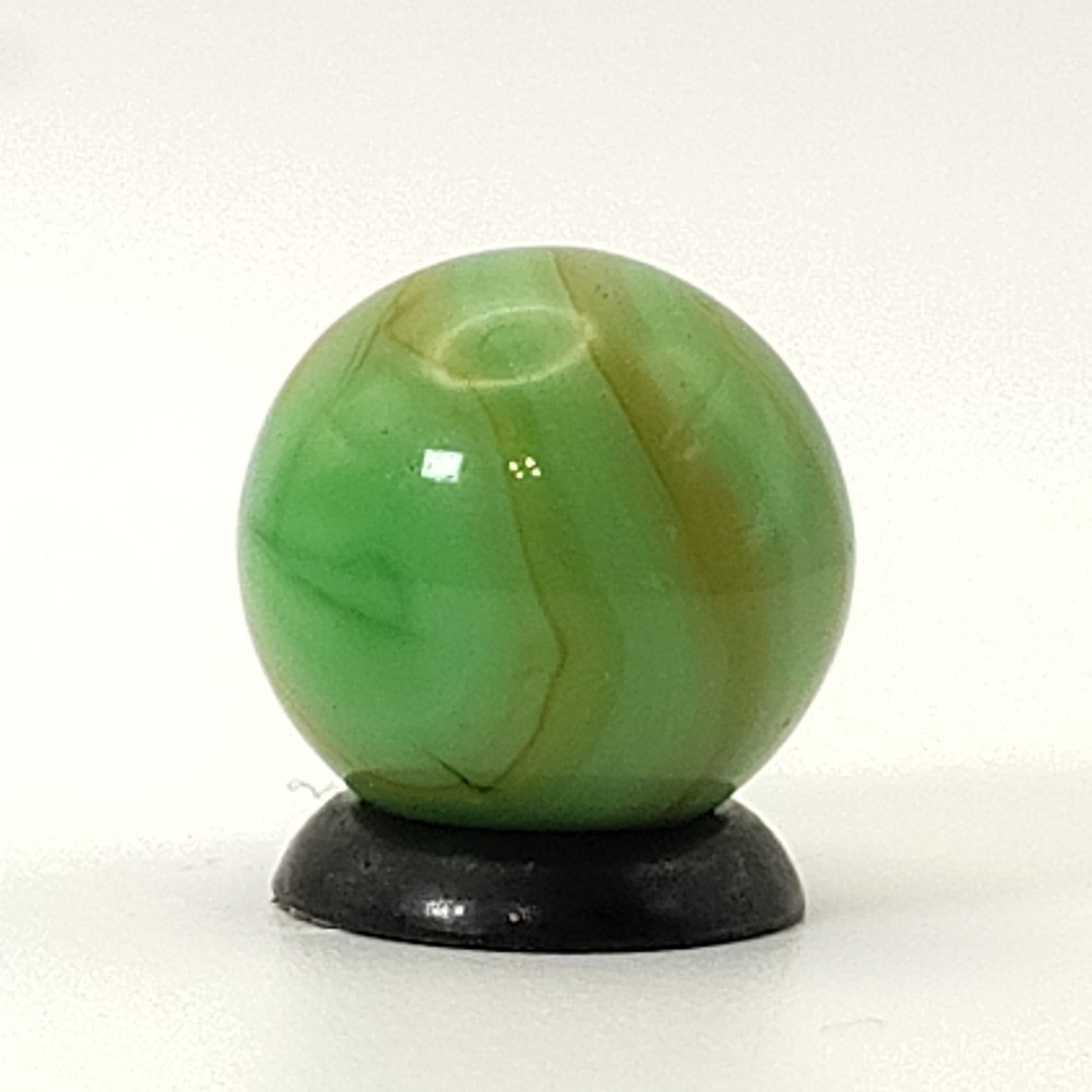 5/8" Swirl Marble UV NM+