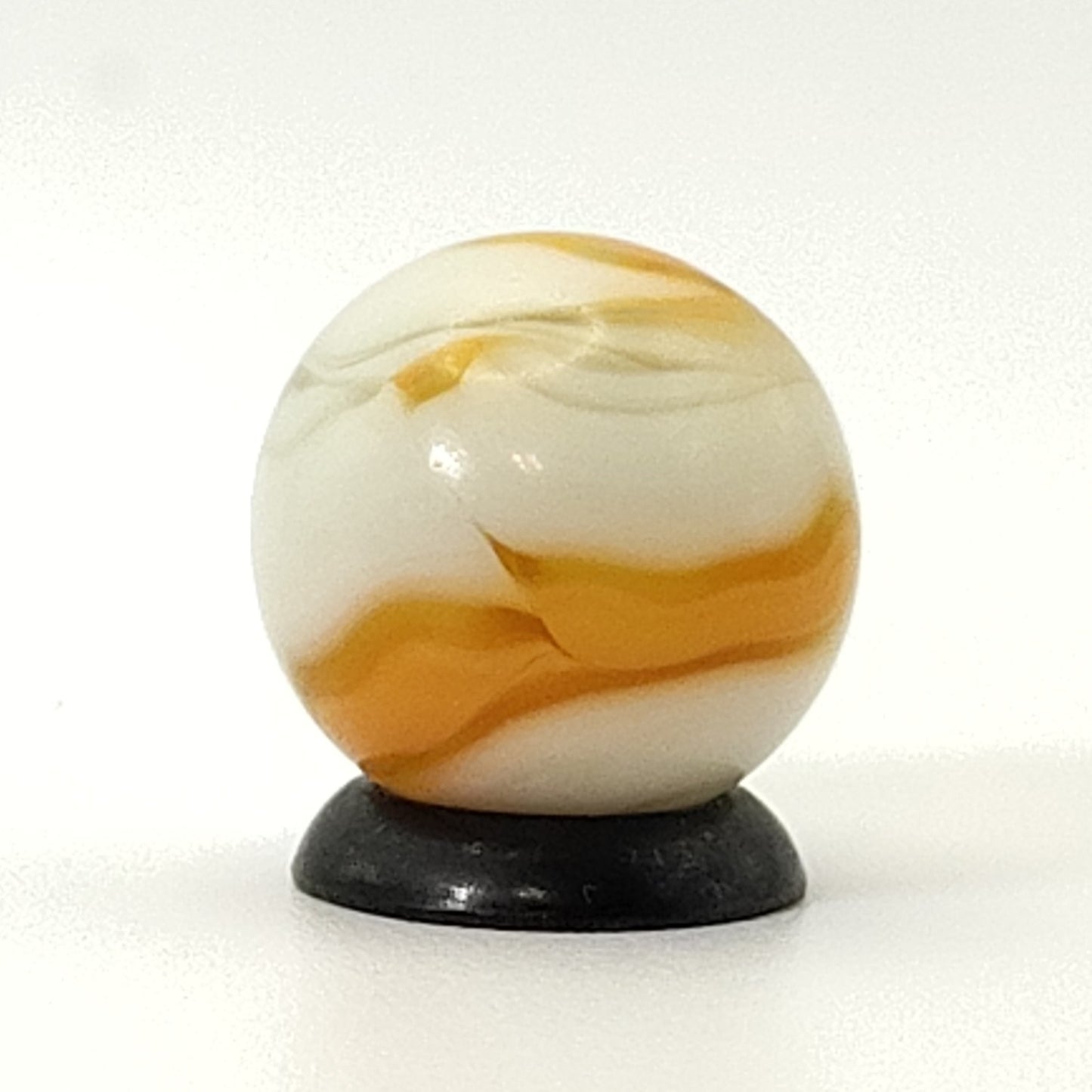 5/8" Transparent Base w/cream & peach ribbons UV NM+