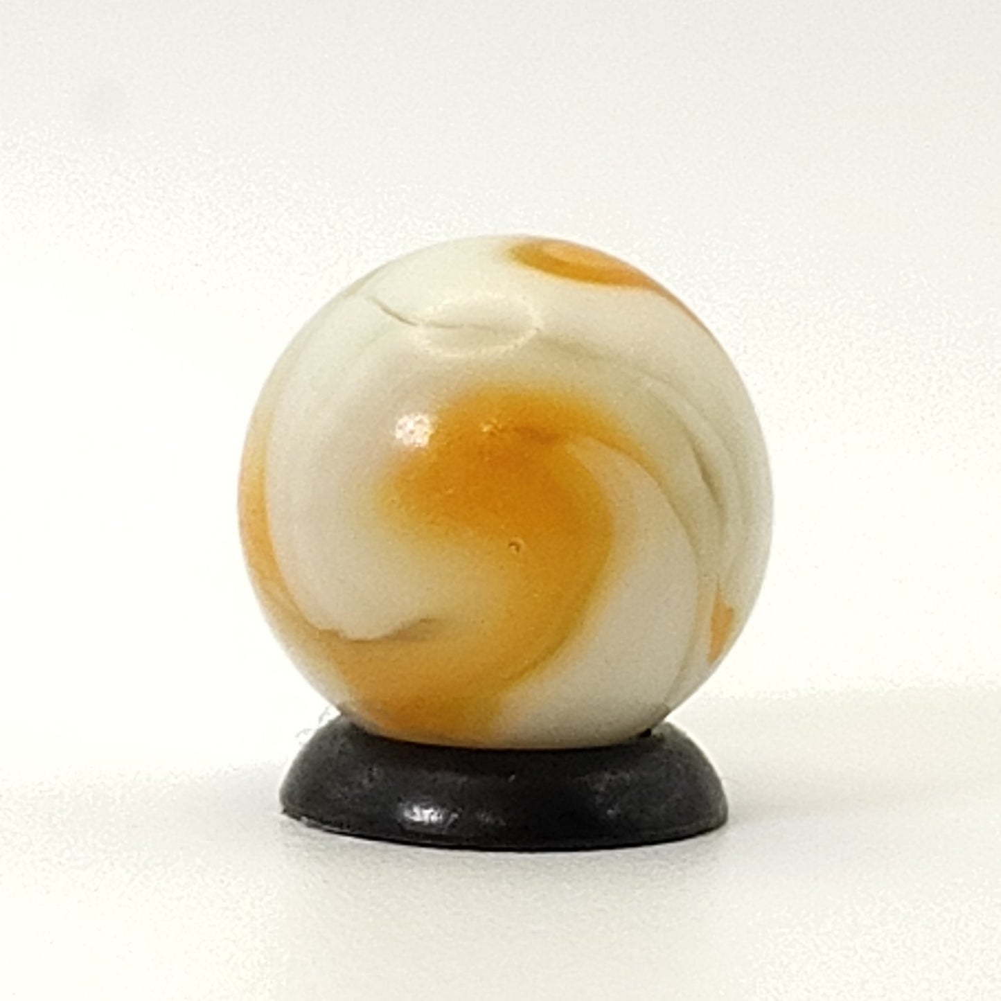 5/8" Transparent Base w/cream & peach ribbons UV NM+