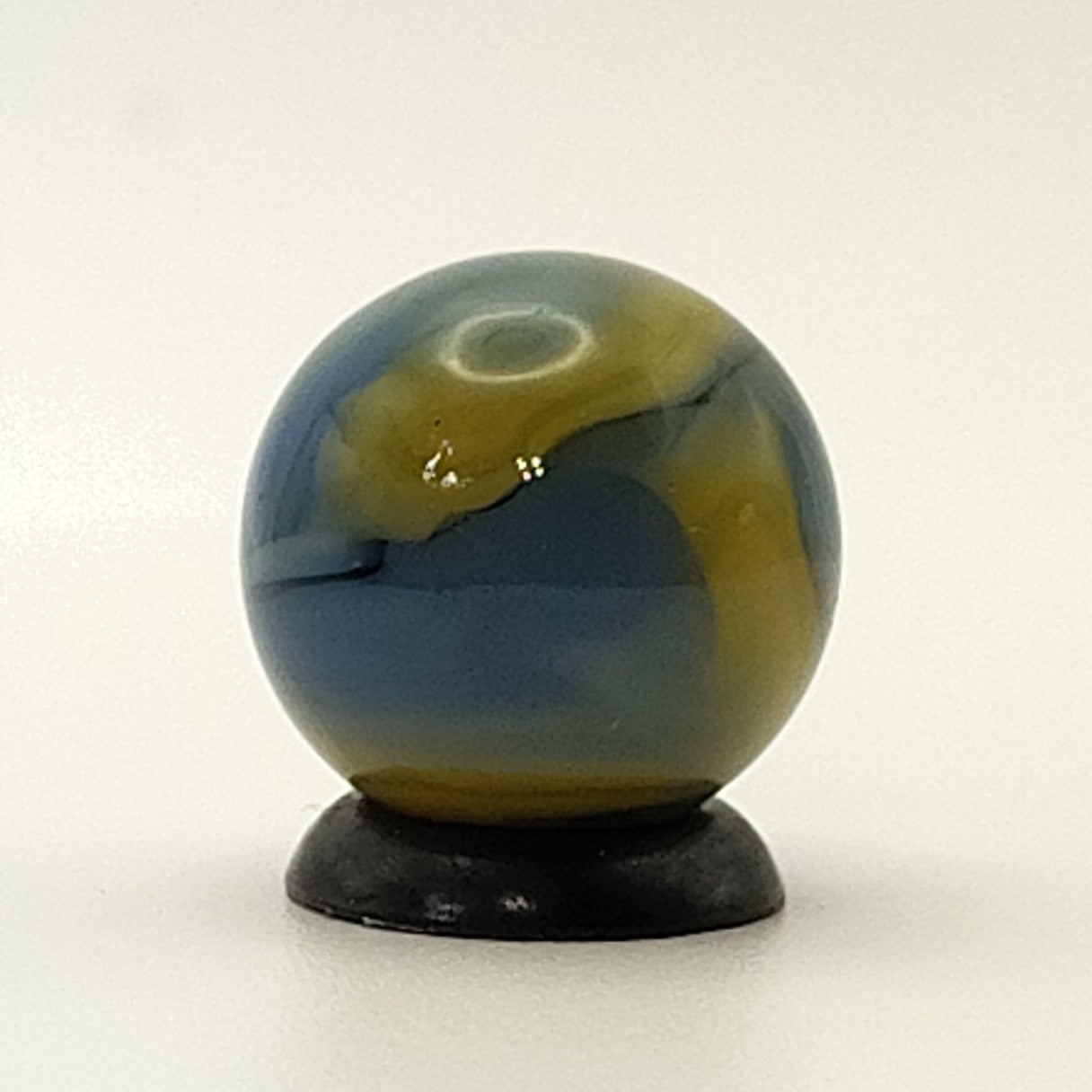 5/8" Swirl marble Blue & Orange UV NM+