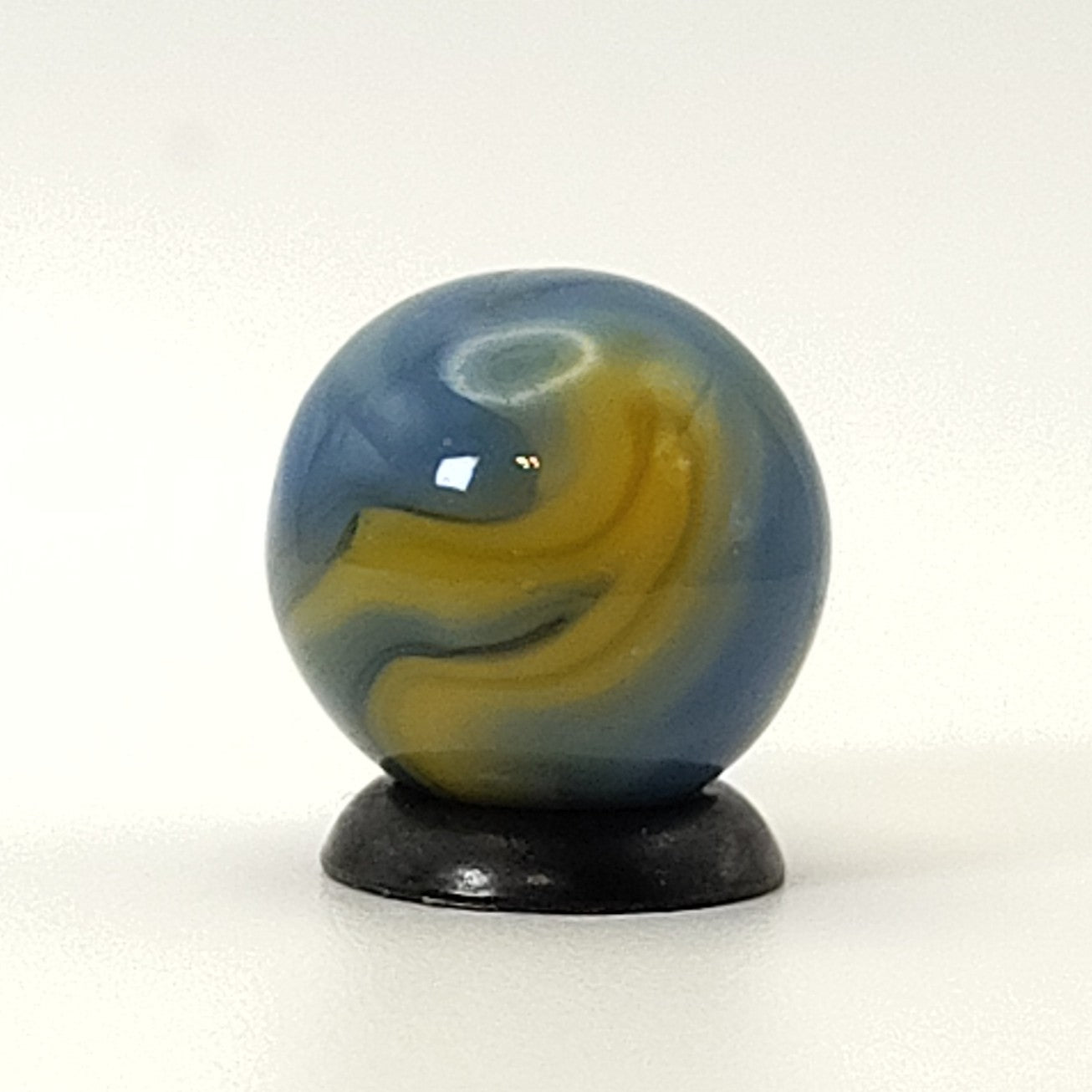 5/8" Swirl marble Blue & Orange UV NM+