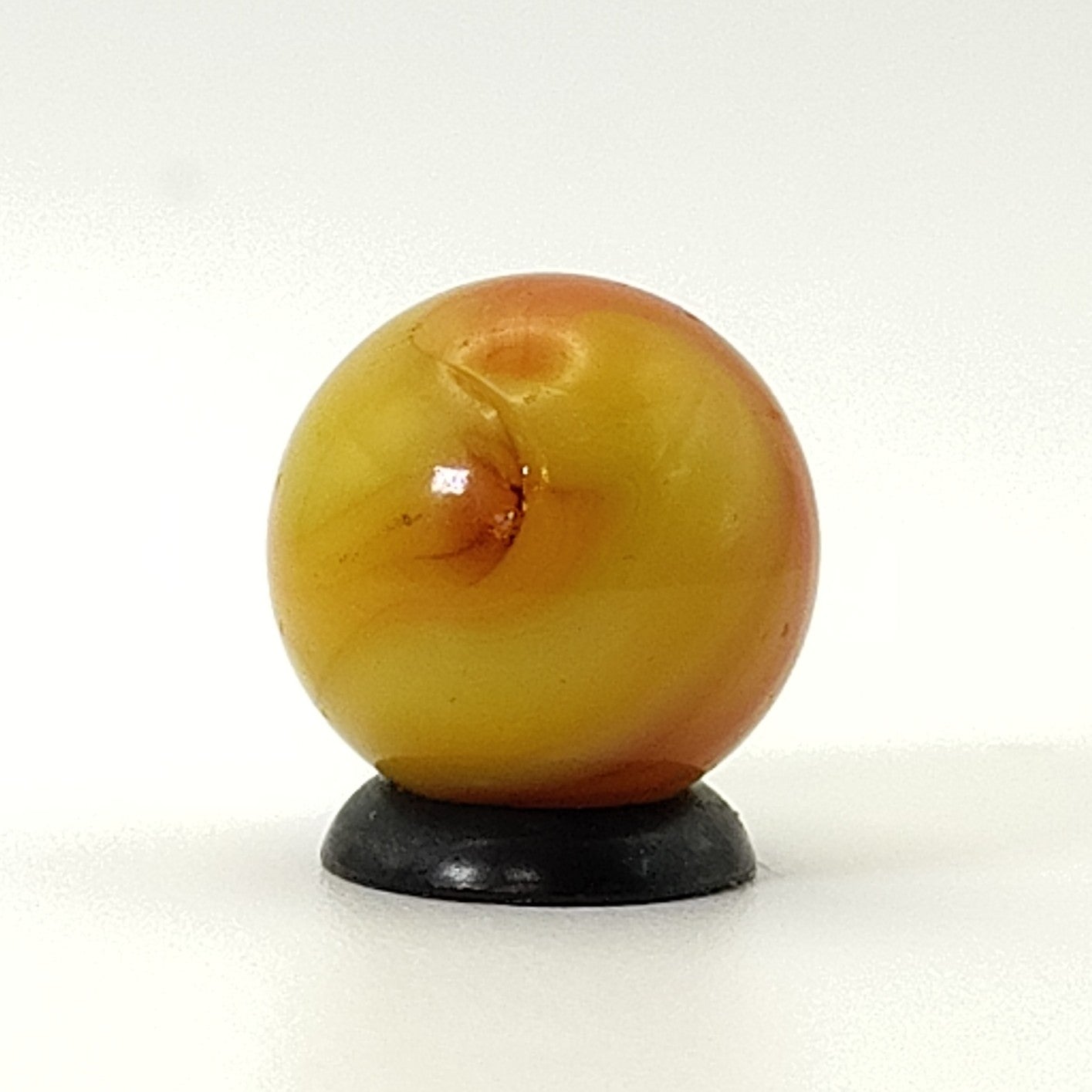 5/8" Swirl Marble Orange & Yellow UV NM
