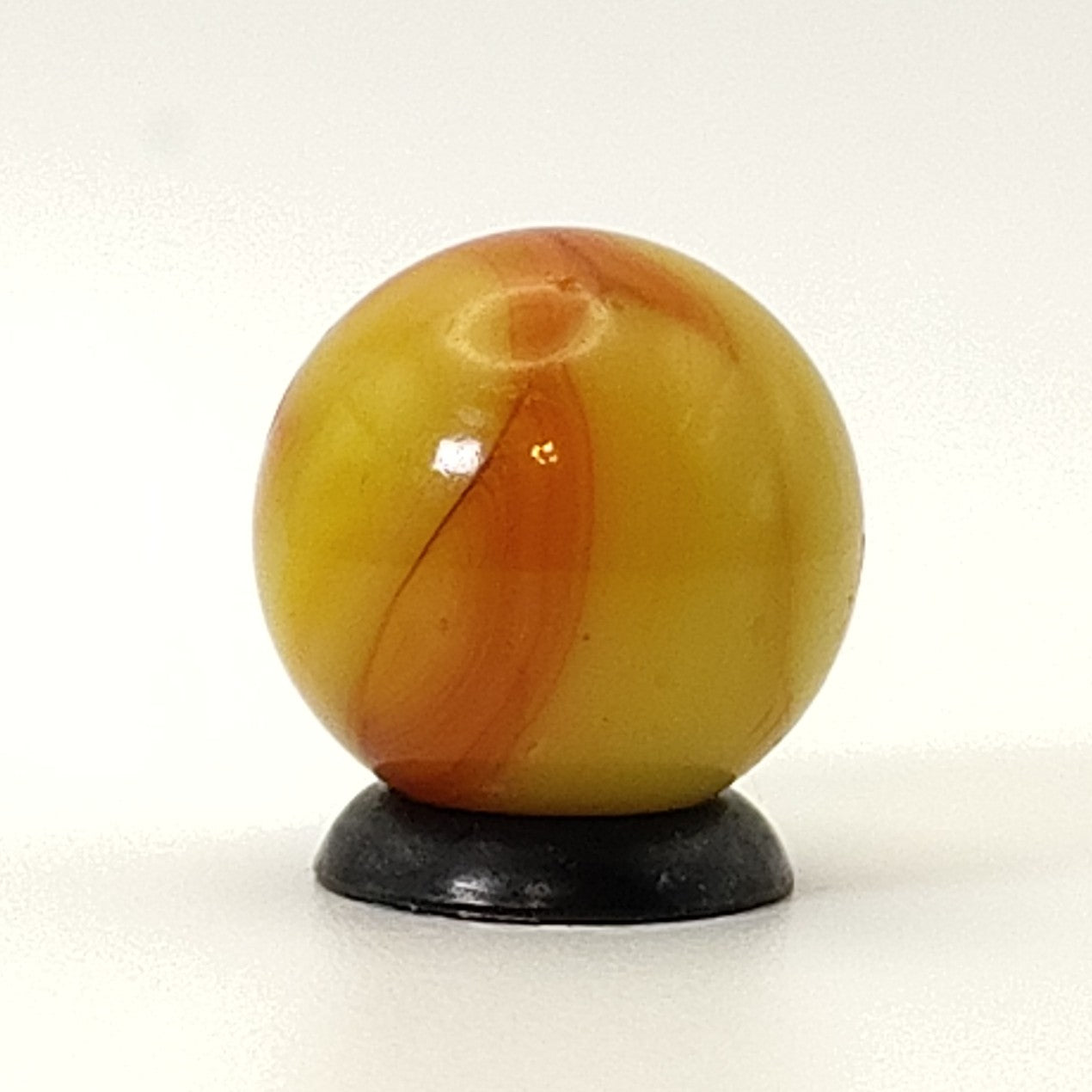 5/8" Swirl Marble Orange & Yellow UV NM