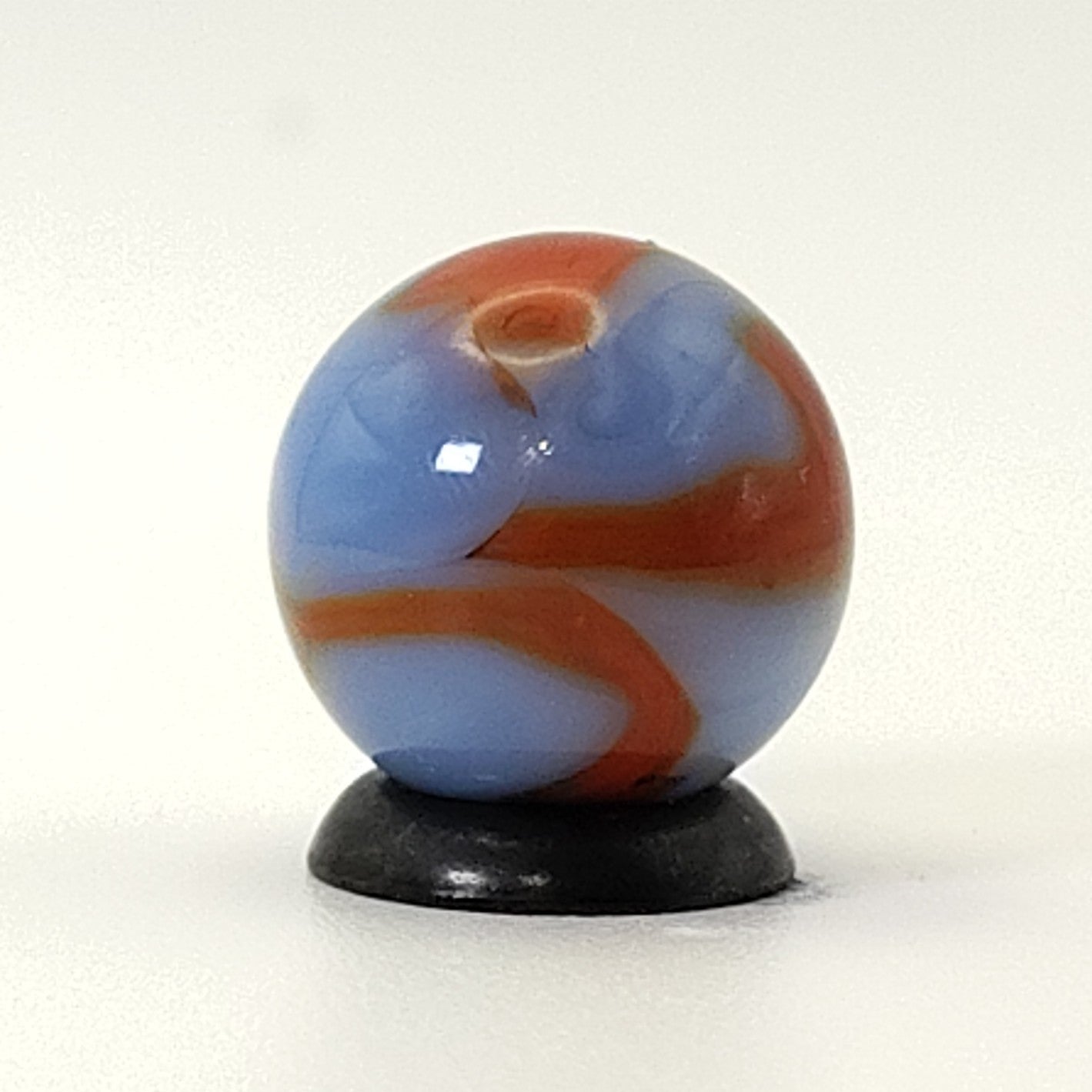 5/8" Swirl Marble Blue & Red UV M-