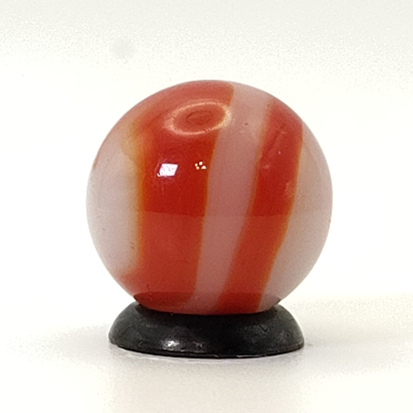 5/8" Akro Agate Corkscrew Marble Red & White URANIUM NM
