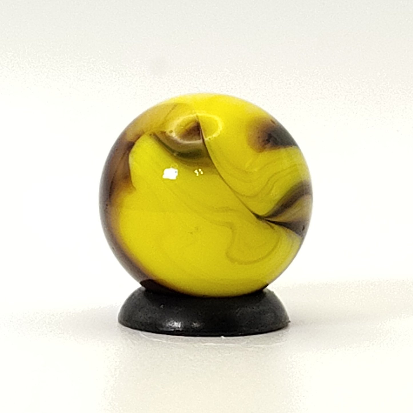 5/8" Bumblebee Marble Akro? Jabo? UV MINT