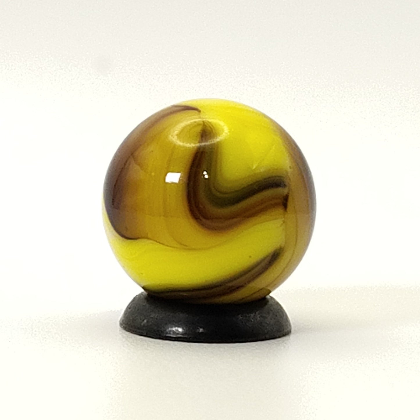 5/8" Bumblebee Marble Akro? Jabo? UV MINT