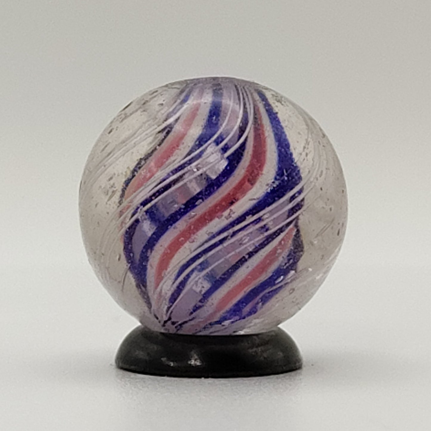 ~3/4" German Handmade Swirl Divided Core Marble NM+