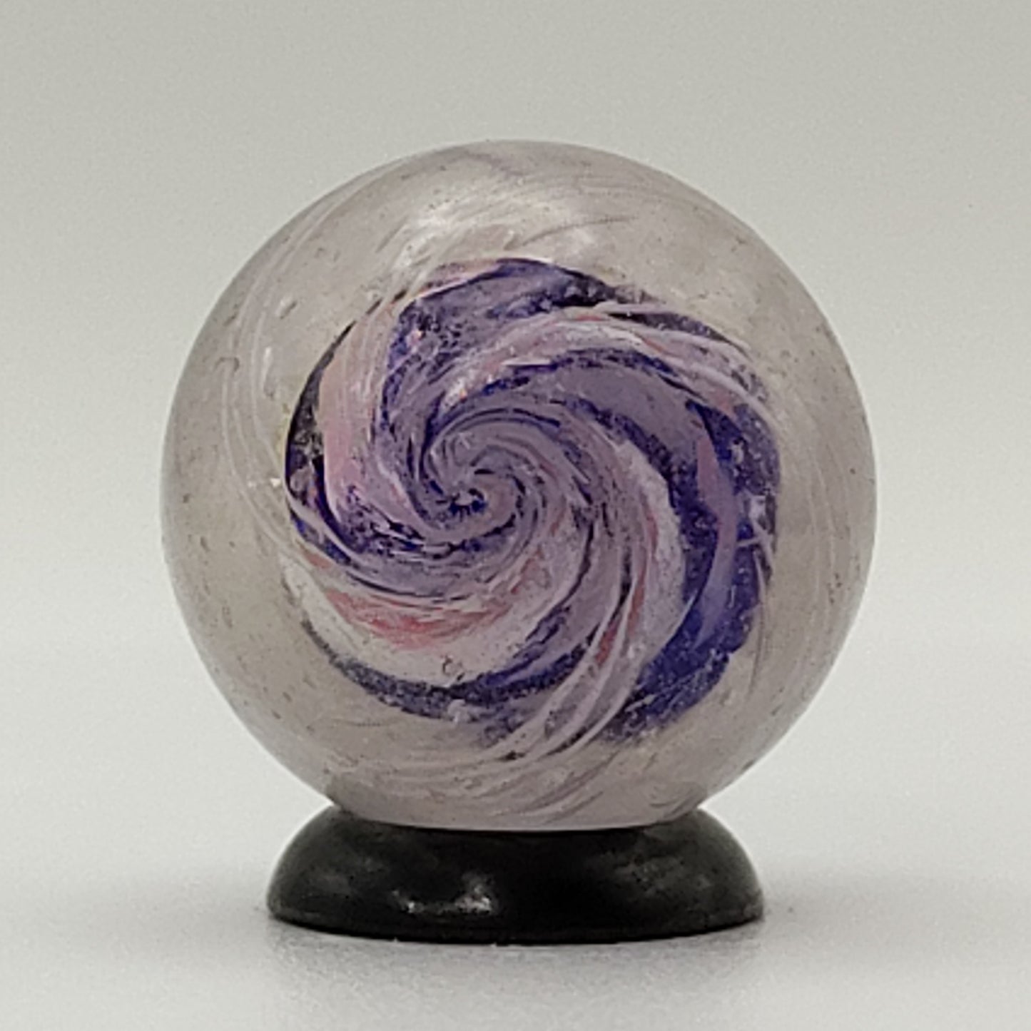 ~3/4" German Handmade Swirl Divided Core Marble NM+