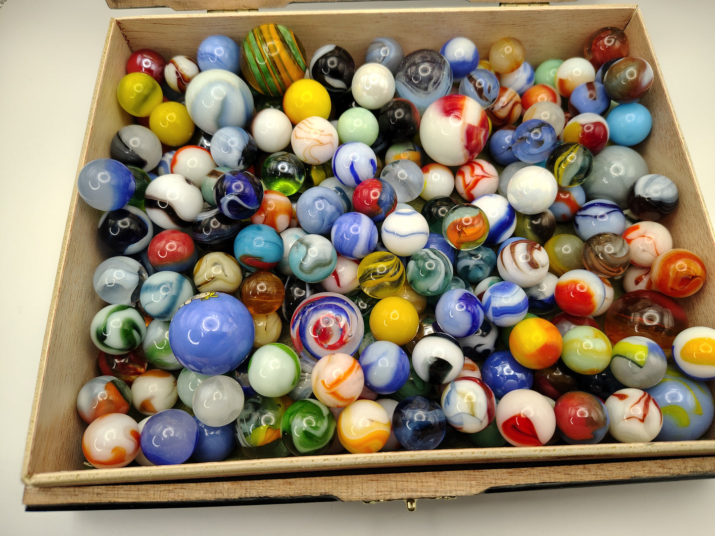 Cigar Box full of Vintage Mixed Marbles NM+ to Mint