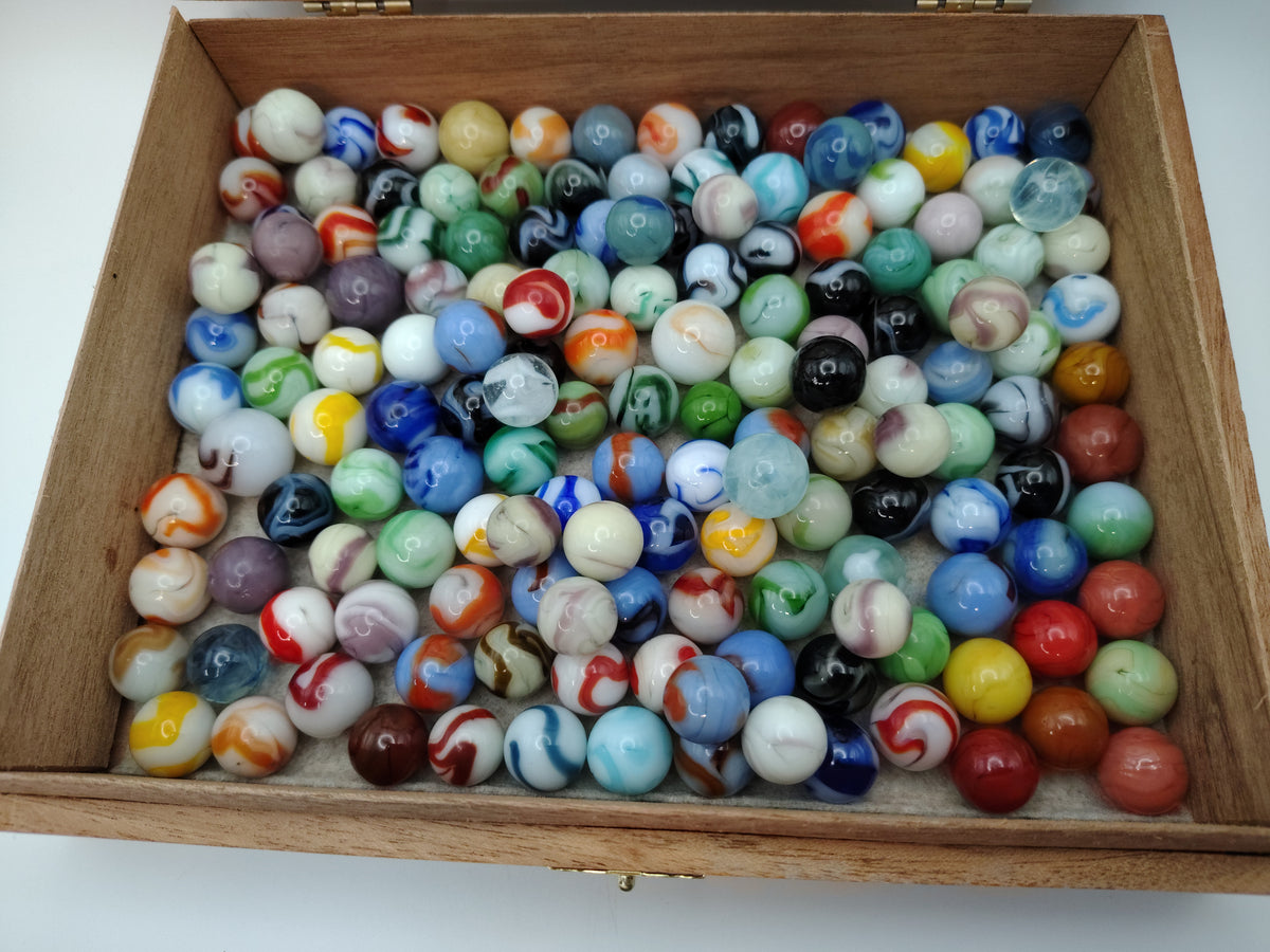 Almost 3lbs of a Variety of Swirl Marbles in a cigar box!  NM-M