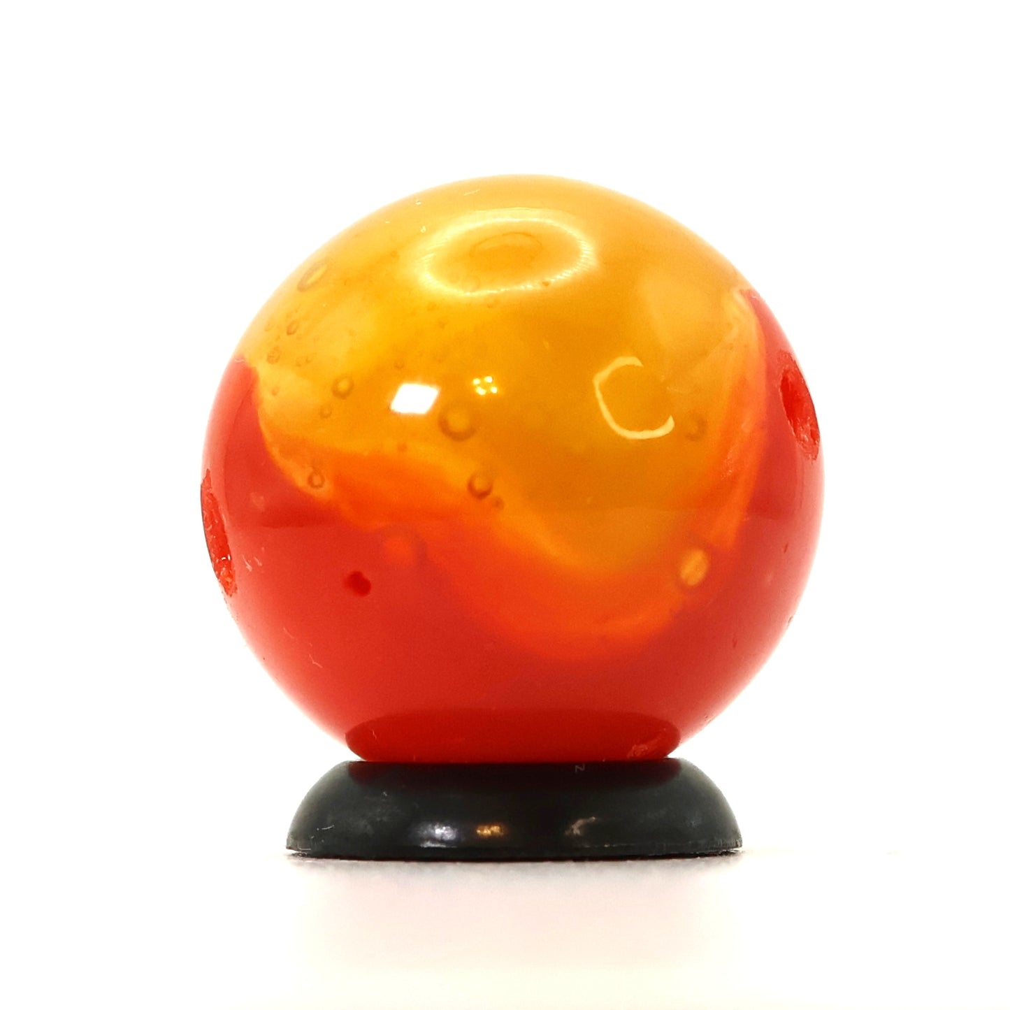11/16" Peltier Rainbo Marble Seedy Base red & Yellow NM-