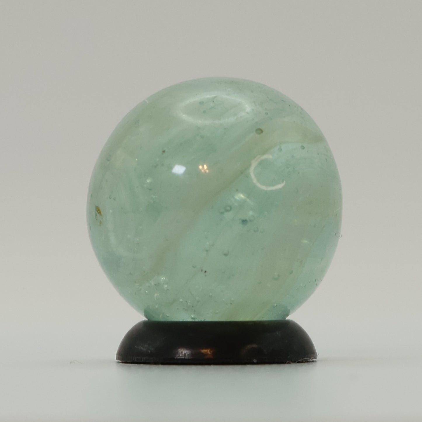 5/8" Wire Pull Marble Uranium Swirls NM-