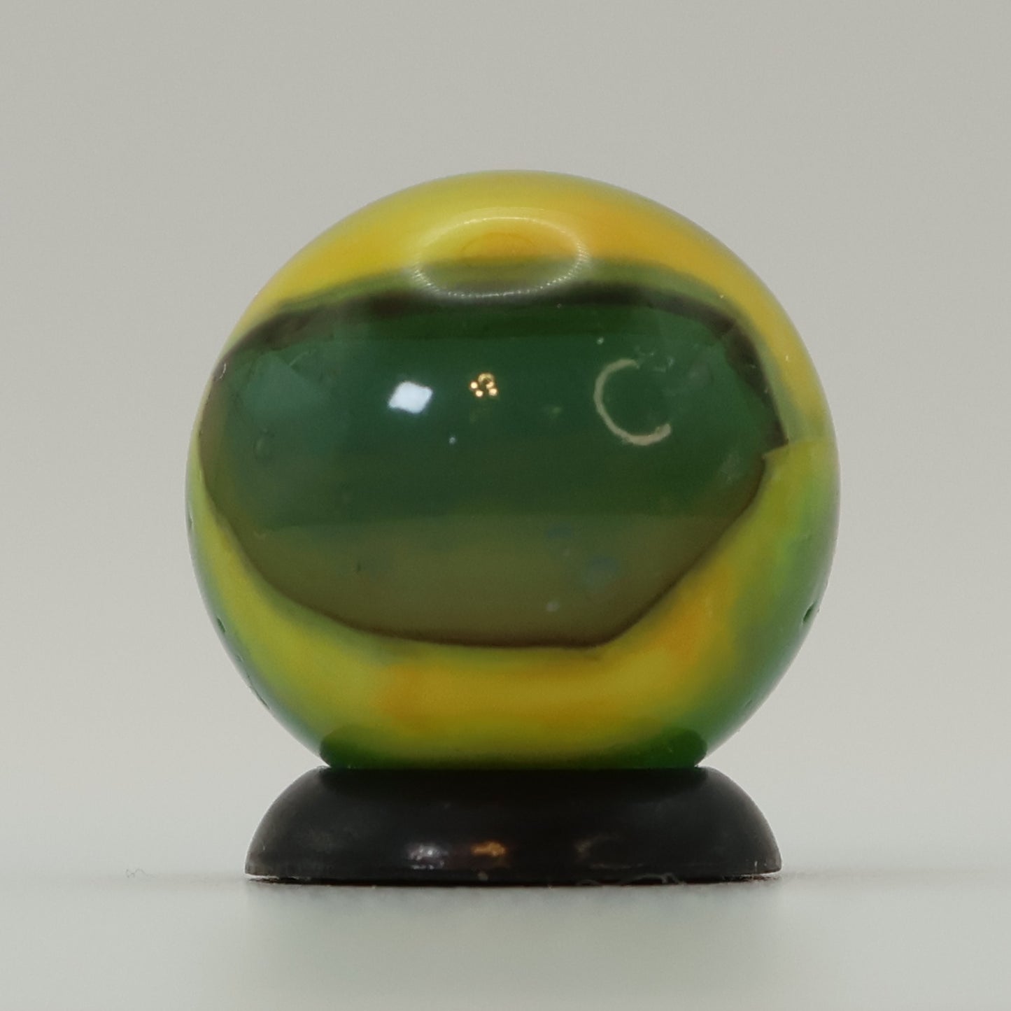 5/8" Vintage Peltier Rainbo Marble Translucent Green w/yellow & Black Ribbons NM++
