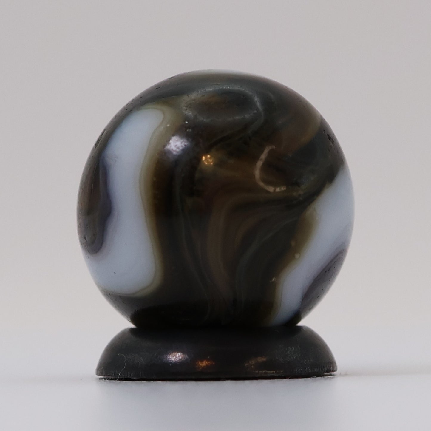 5/8" Gorgeous Swirl Marble Translucent Brown Purple White NM