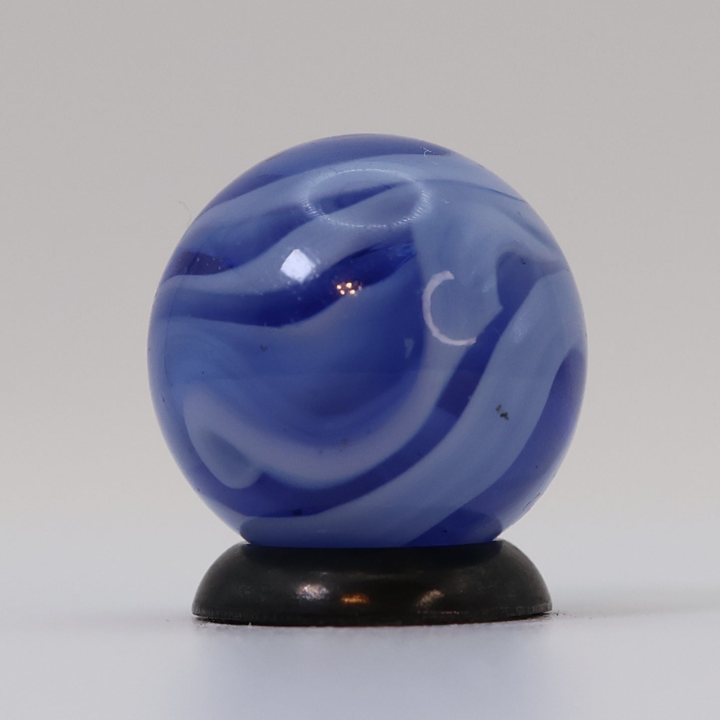 5/8" Busy Swirl Marble Translucent Blue with White Ribbons NM+