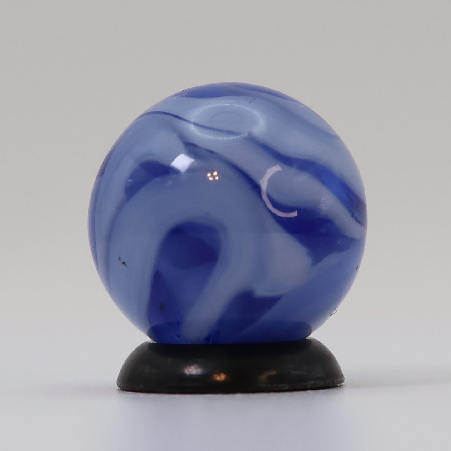 5/8" Busy Swirl Marble Translucent Blue with White Ribbons NM+