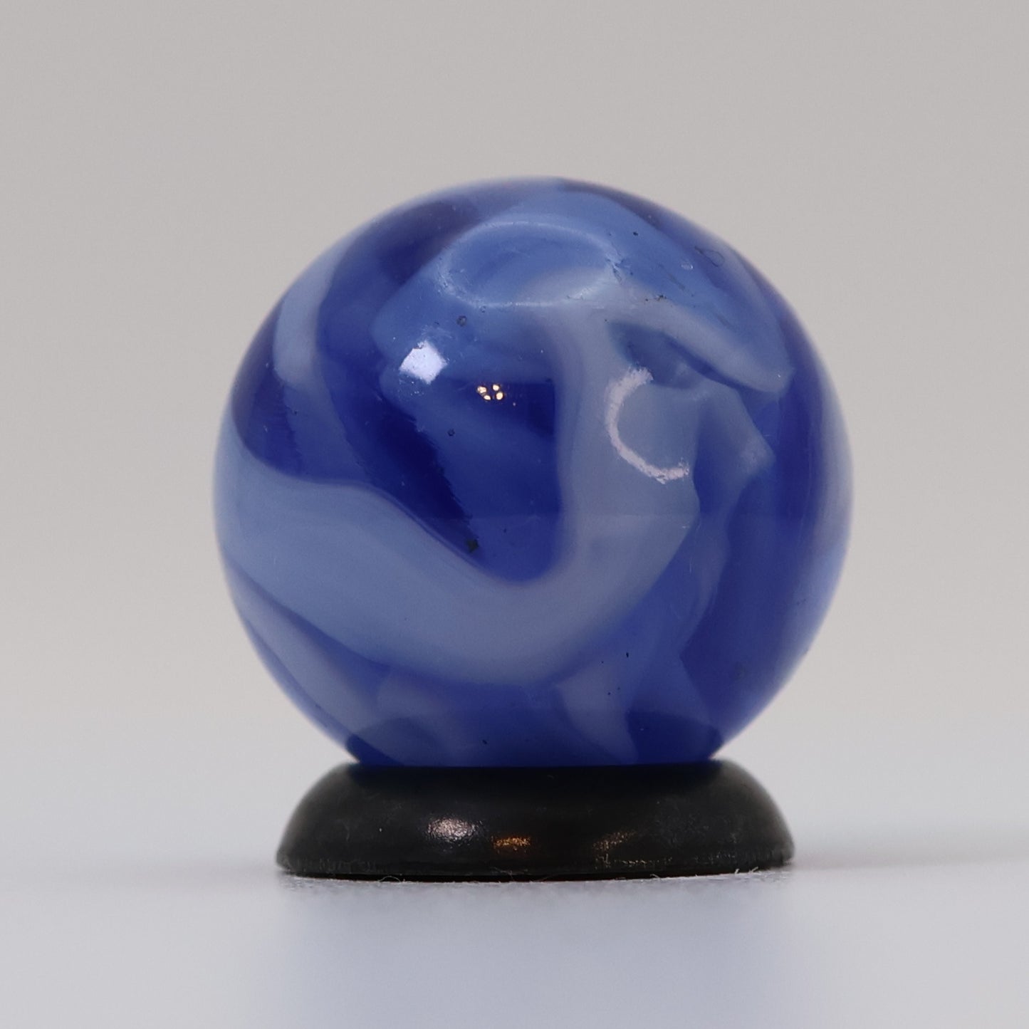 5/8" Busy Swirl Marble Translucent Blue with White Ribbons NM+
