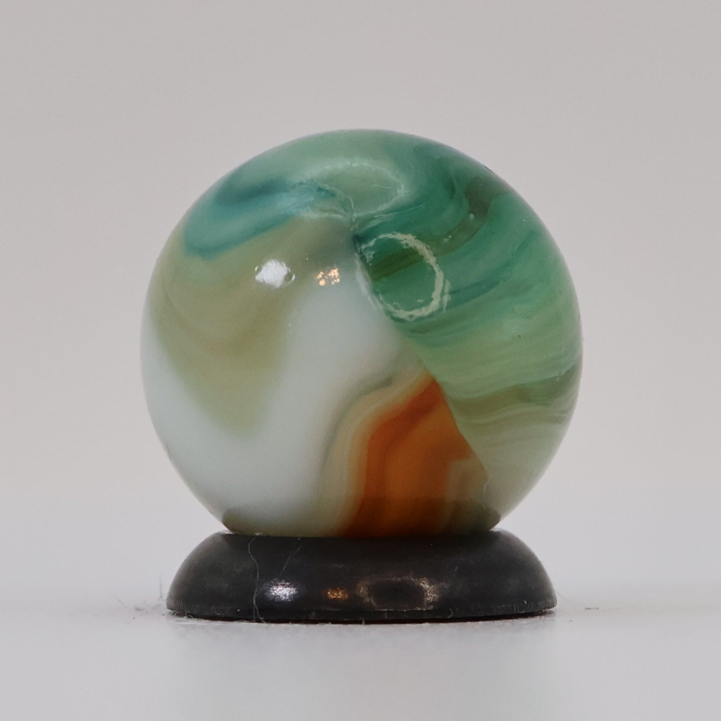 5/8" Vitro Agate Aquamarine Marble M- beautiful blended pattern