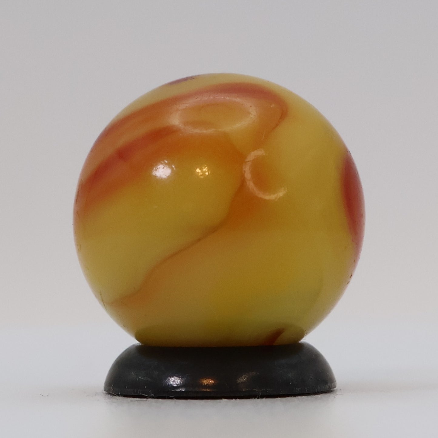 11/16" Yellow & Orange Swirl Marble - Nectarine UV NM+