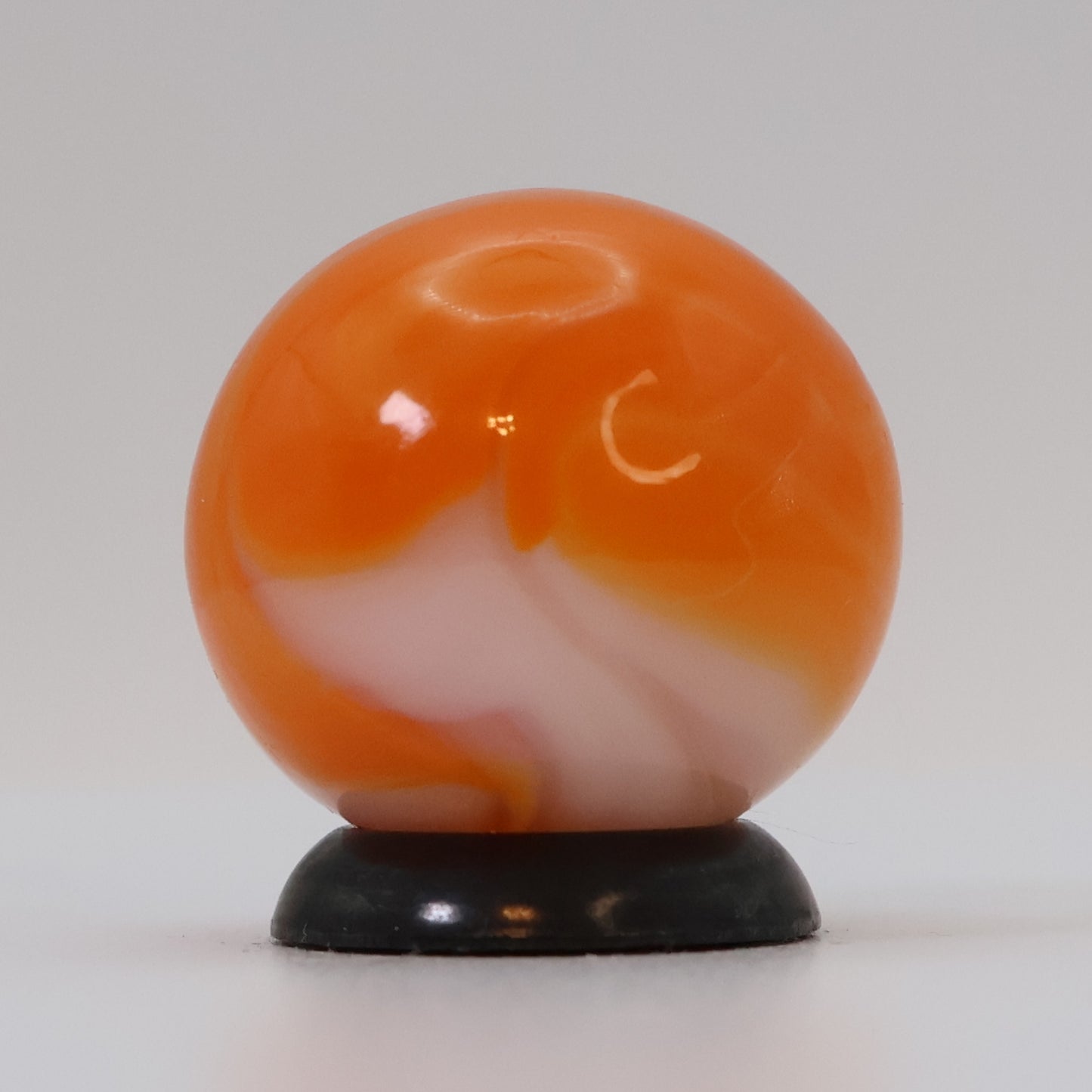 5/8" Swirl Marble Orange & White UV MINT