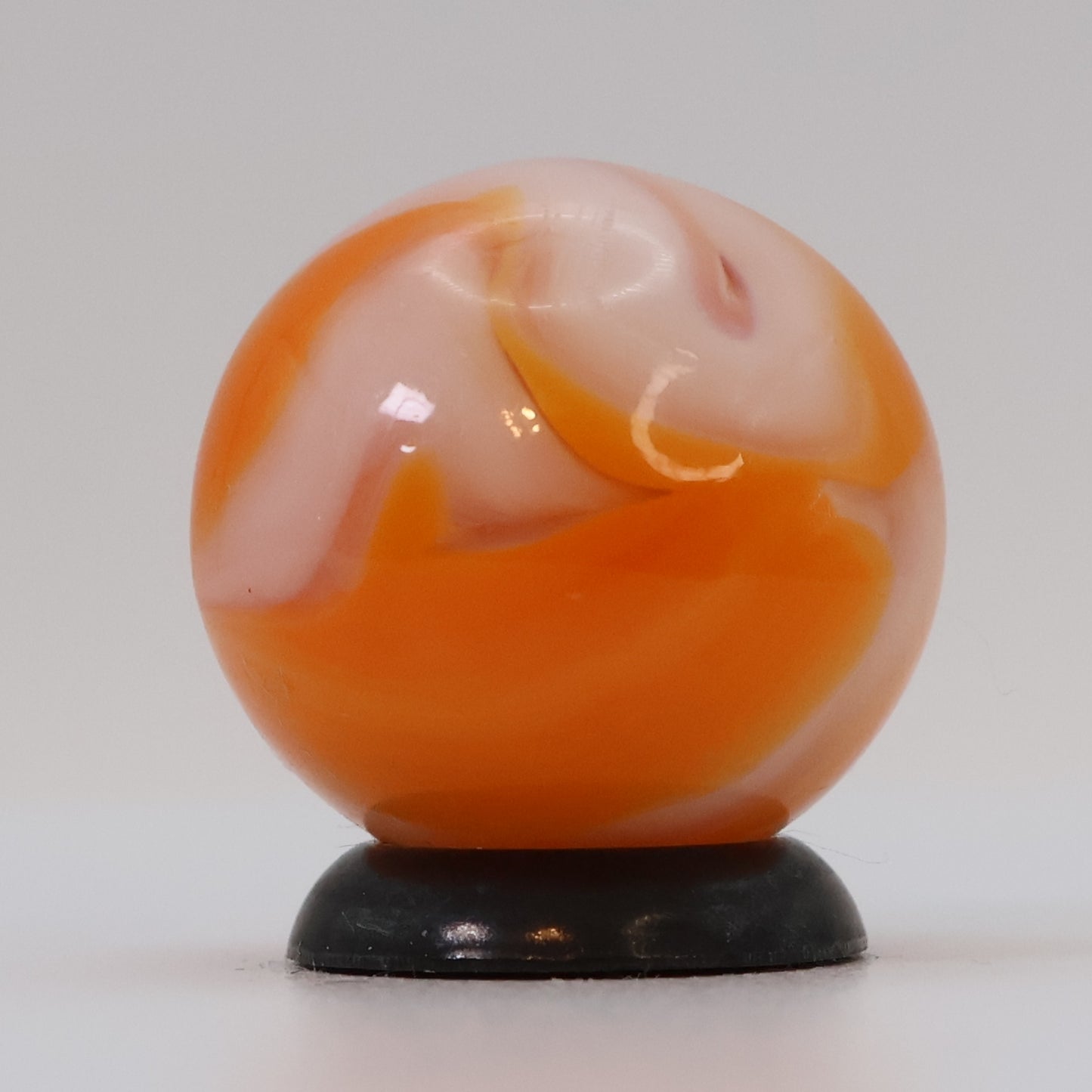 5/8" Swirl Marble Orange & White UV MINT