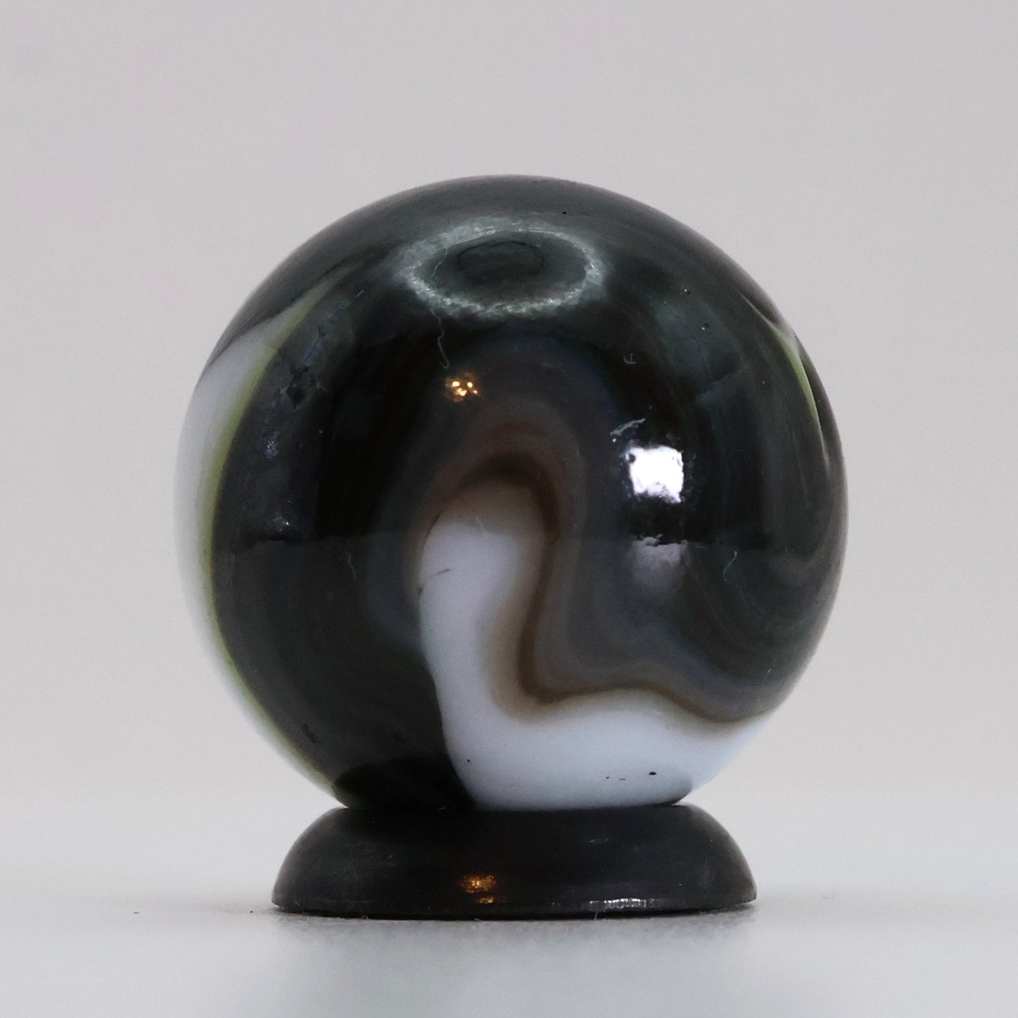 11/16" JABO Marble w/green AV Nice Stripes NM+