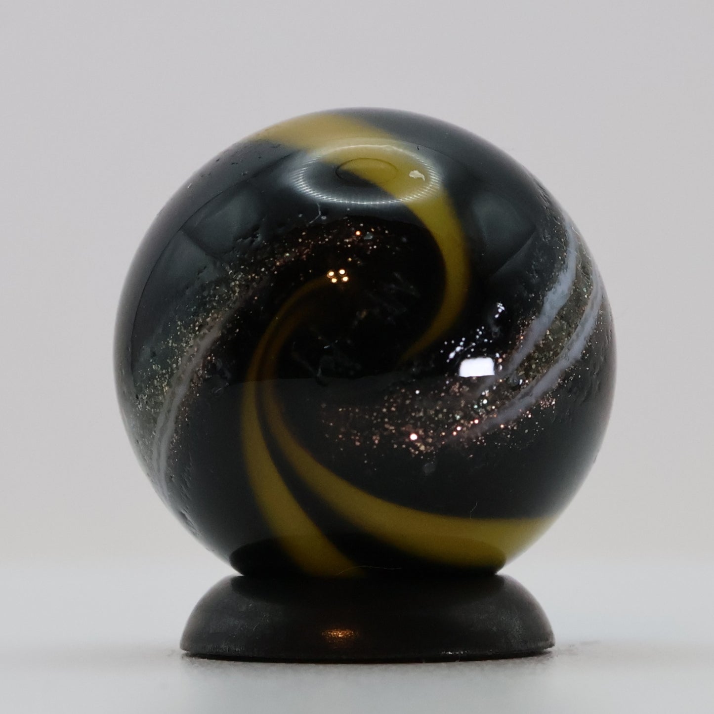 11/16" Signed Handmade Contemporary Marble Black Yellow Copper Lutz MINT