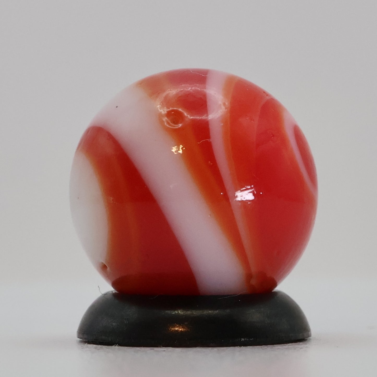 9/16" MF Christensen Swirl Marble Red & White NM++
