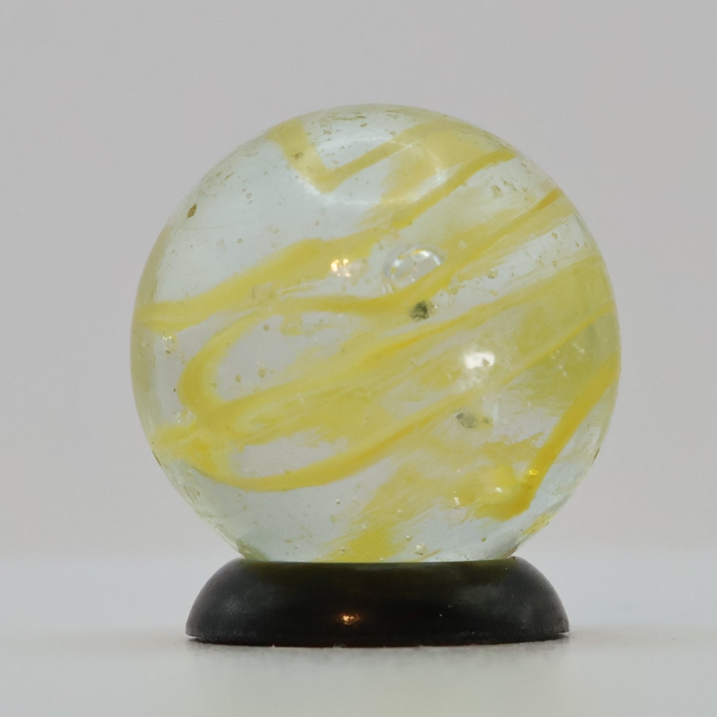 5/8" Veiligglas Yellow Marble NM+ Wire Pull backlit
