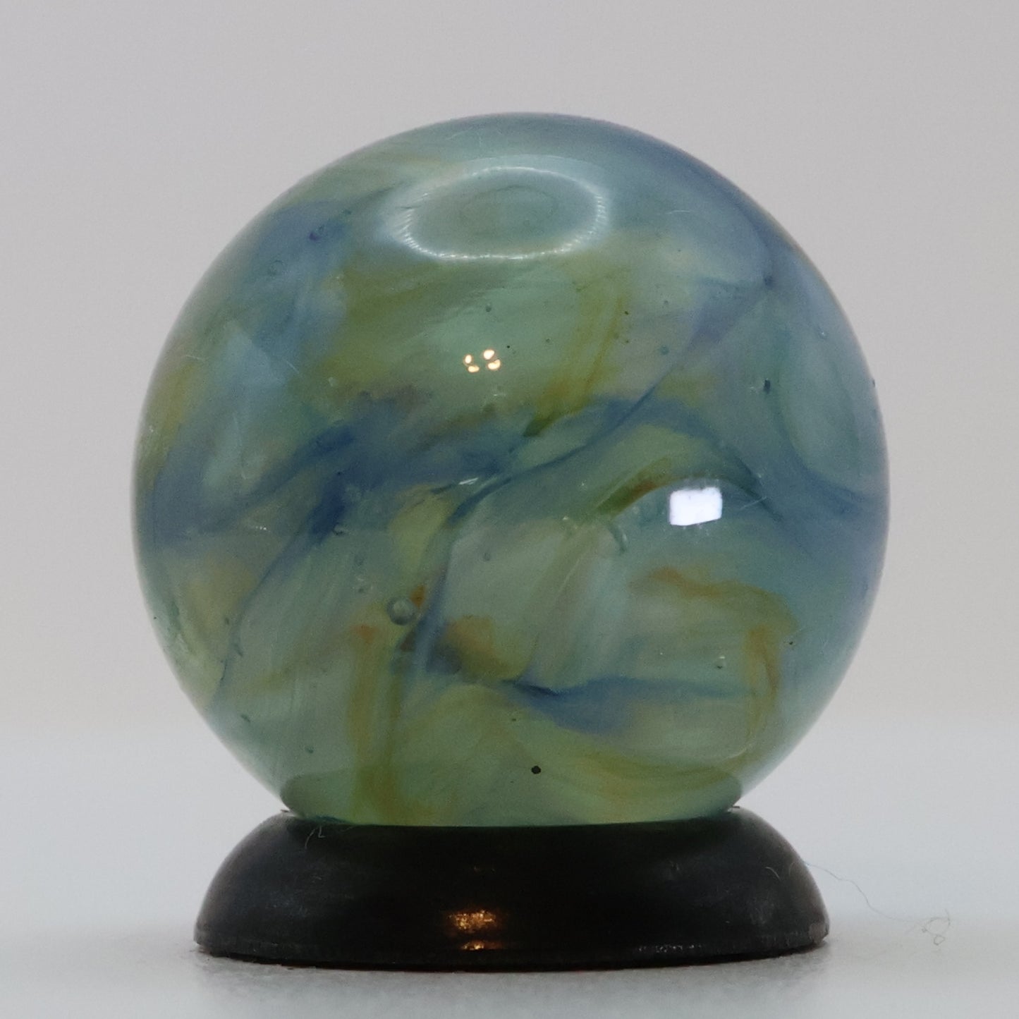 5/8" Beautiful Wire Pull Marble Blue & Green NM