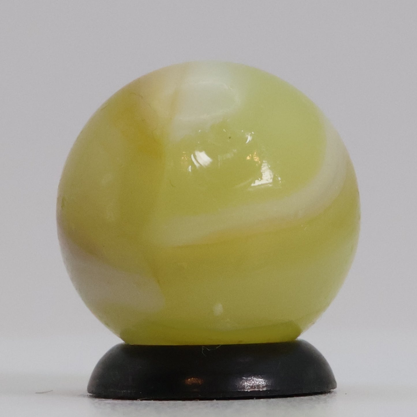 5/8" Uranium Patch Marble Lemon & White NM-