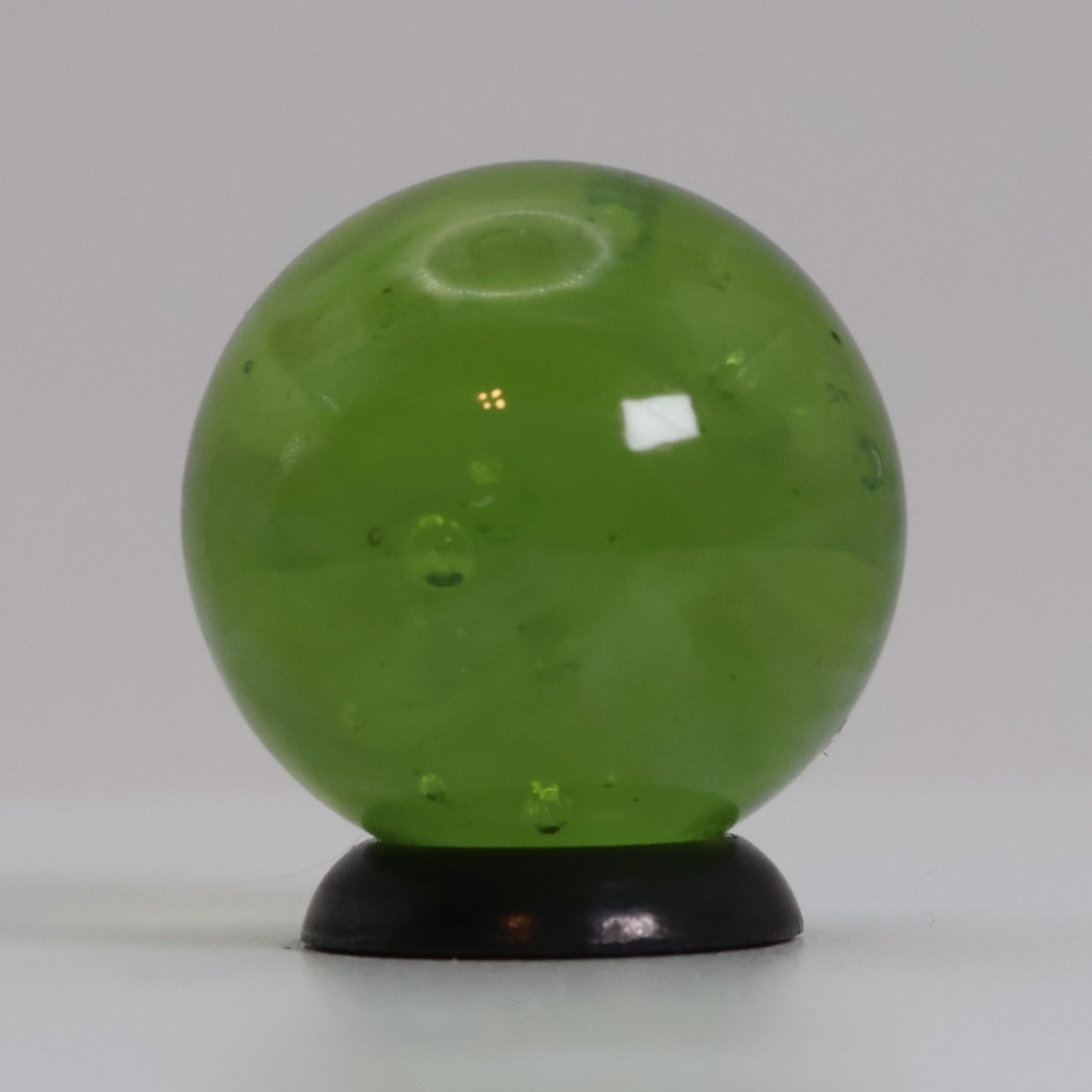3/4" Green Wire Pull Marble UV glows Orange, gorgeous backlit photo MINT