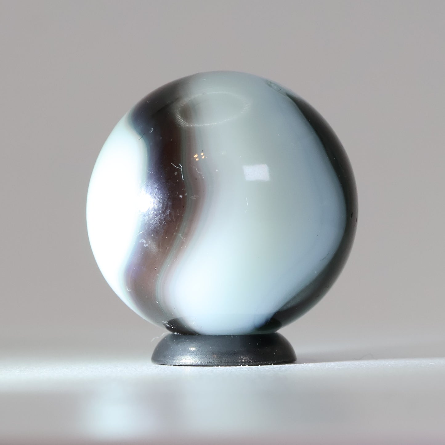 7/8" Gorgeous Marble King Shooter Marble Purple & Green but looks black URANIUM NM