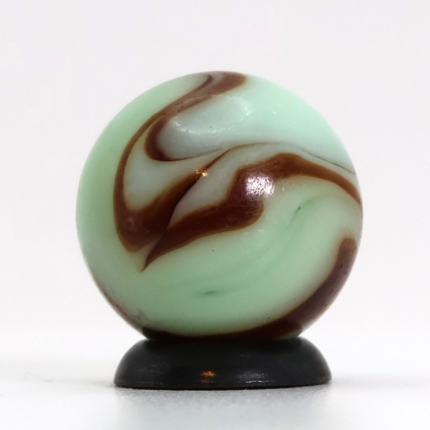 11/16" Uranium Swirl Marble "mint choc chip" NM