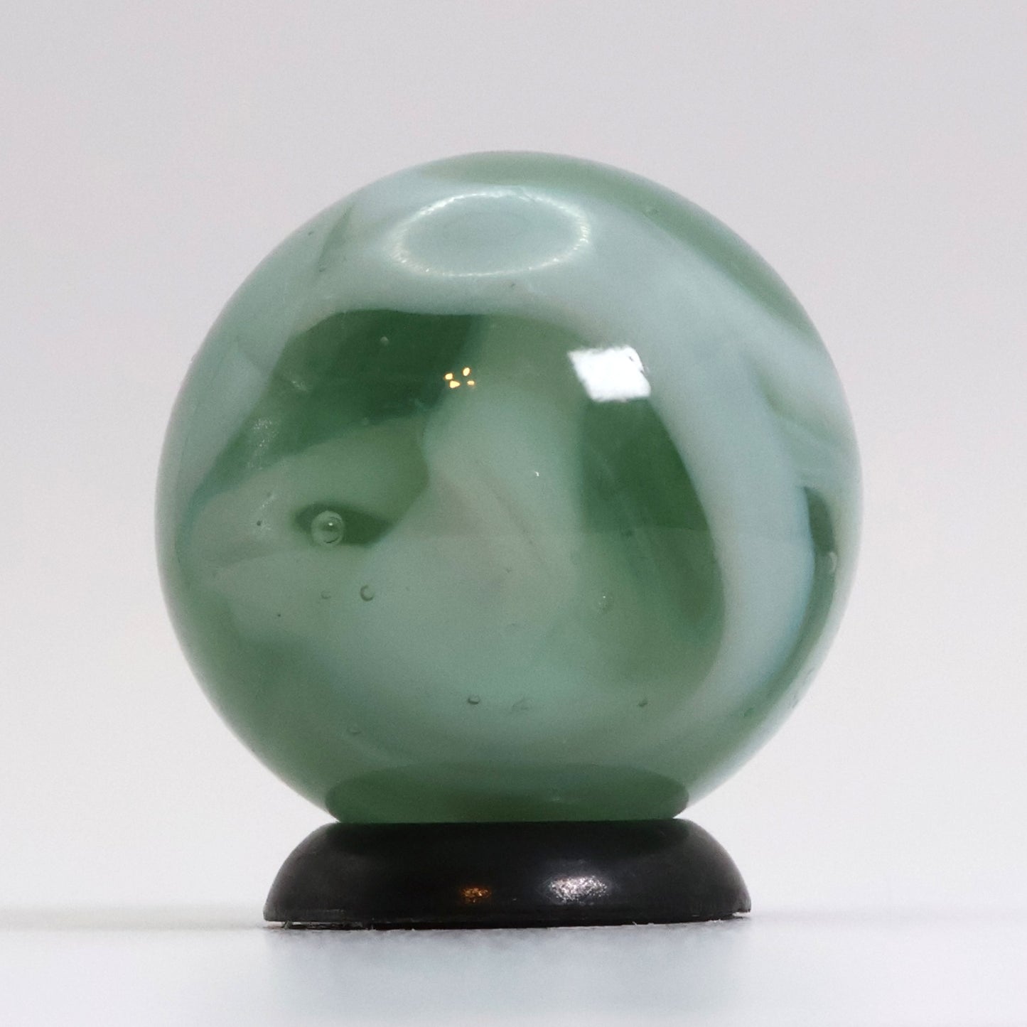 3/4" Translucent Blue Base with White Ribbons Marble NM+