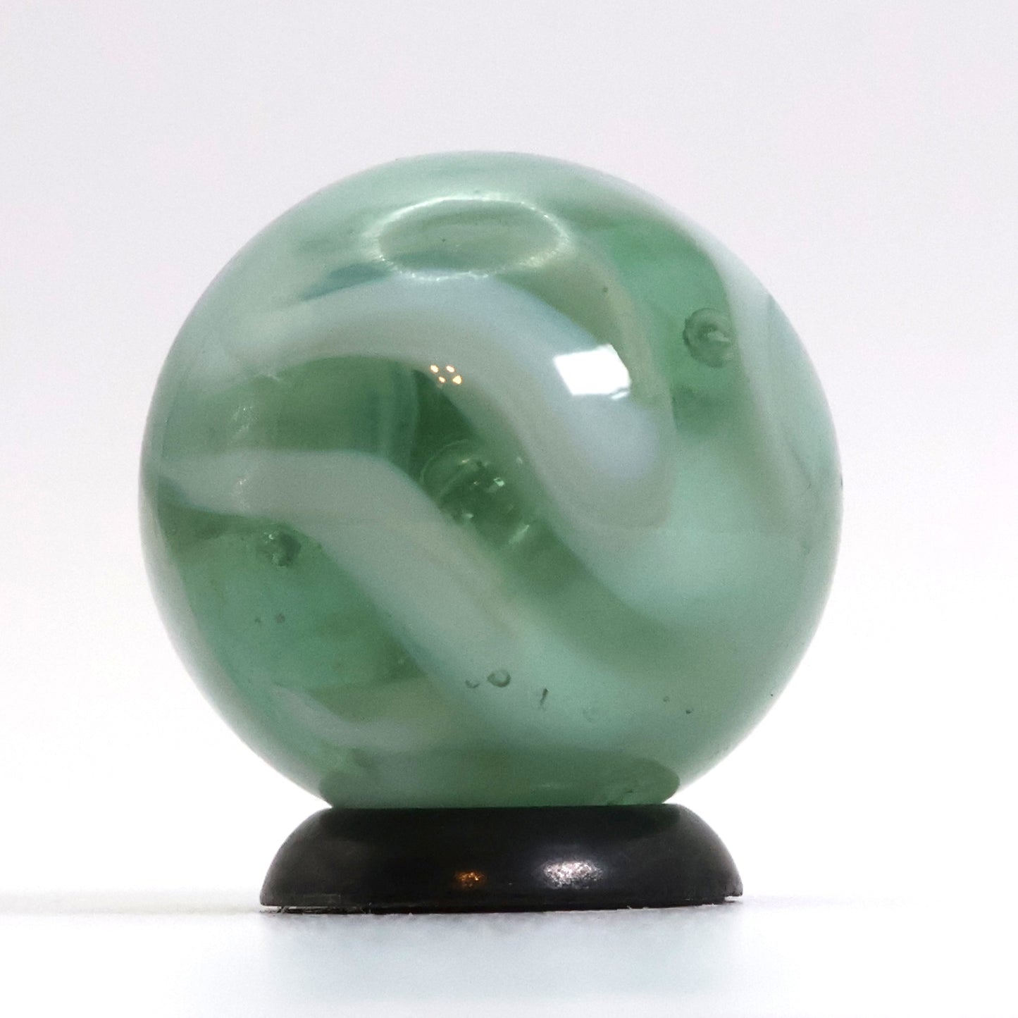 3/4" Translucent Blue Base with White Ribbons Marble NM+