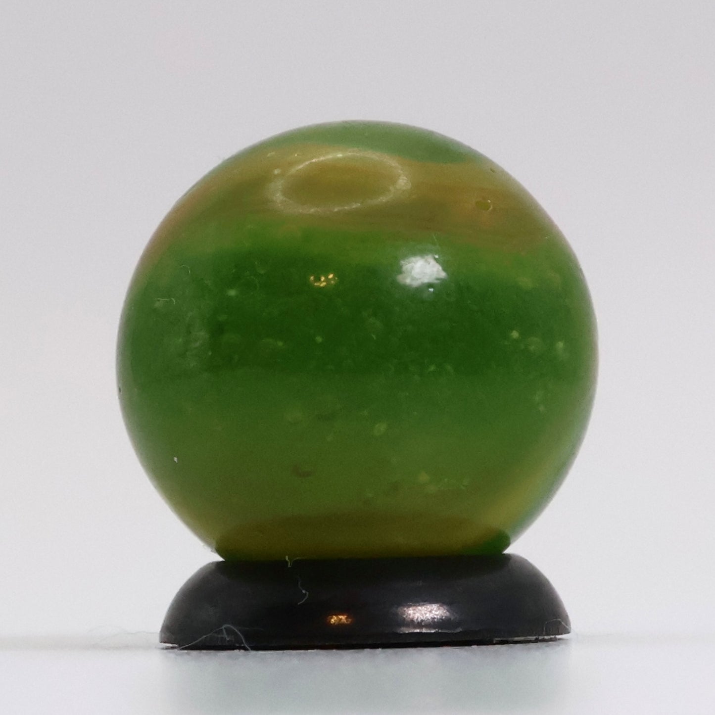 5/8" Peltier SPRITE Rainbo Marble NM+