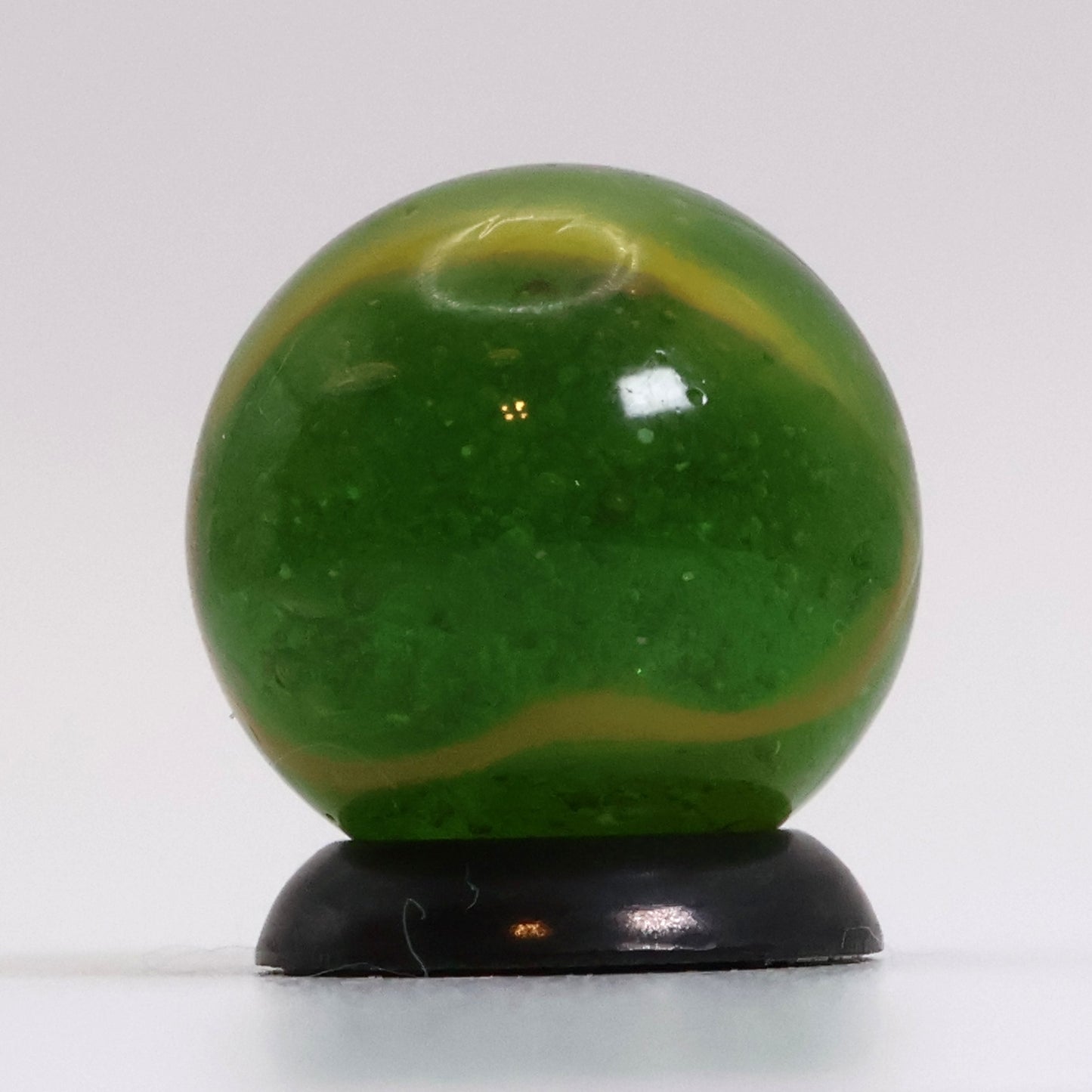 5/8" Peltier SPRITE Rainbo Marble NM+