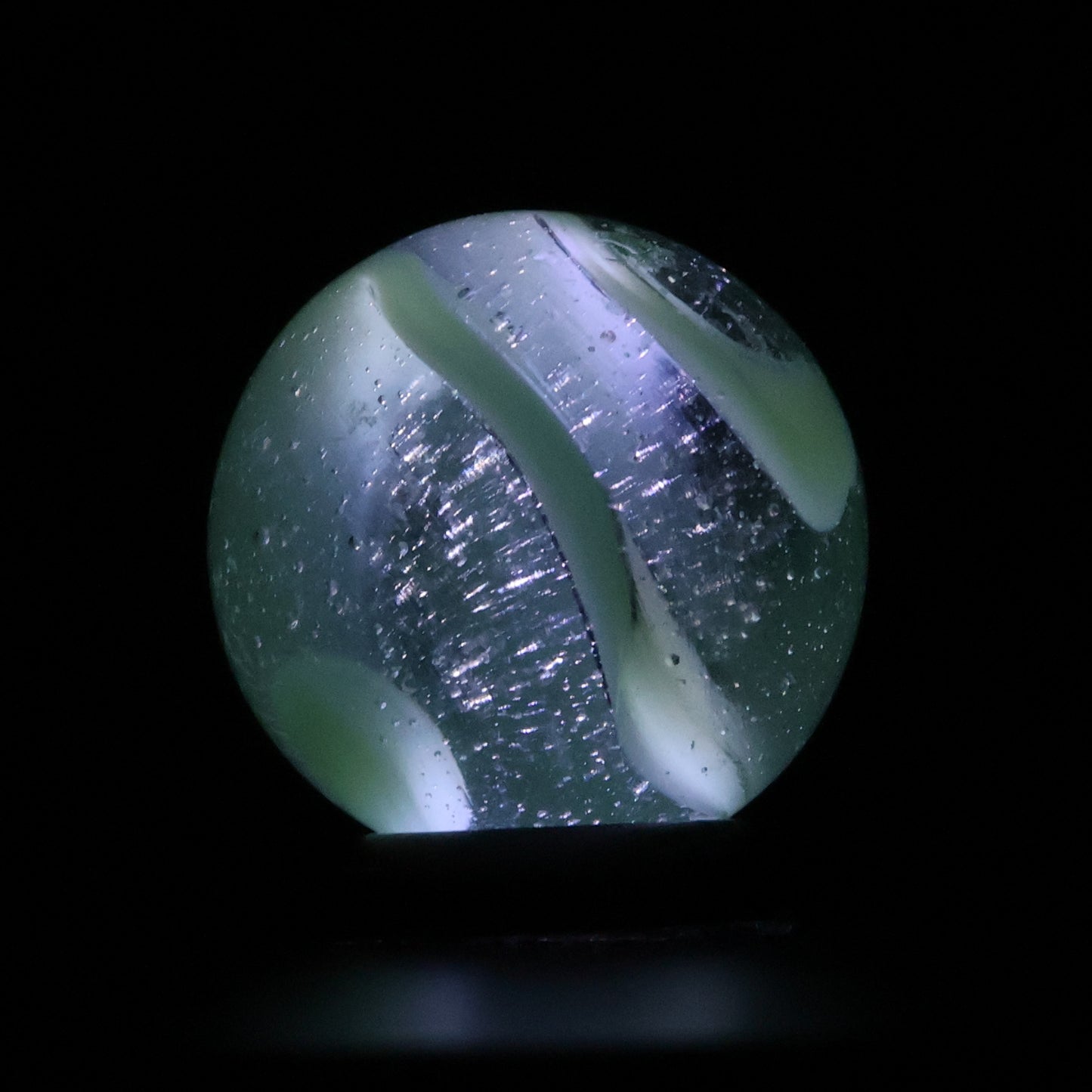 5/8" Akro Agate Snake Marble Light Green NM-