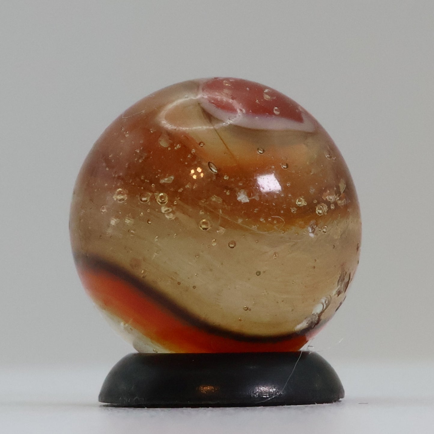 5/8" Vintage Peltier Rainbo Clear Based Woody Marble UV NM- off round