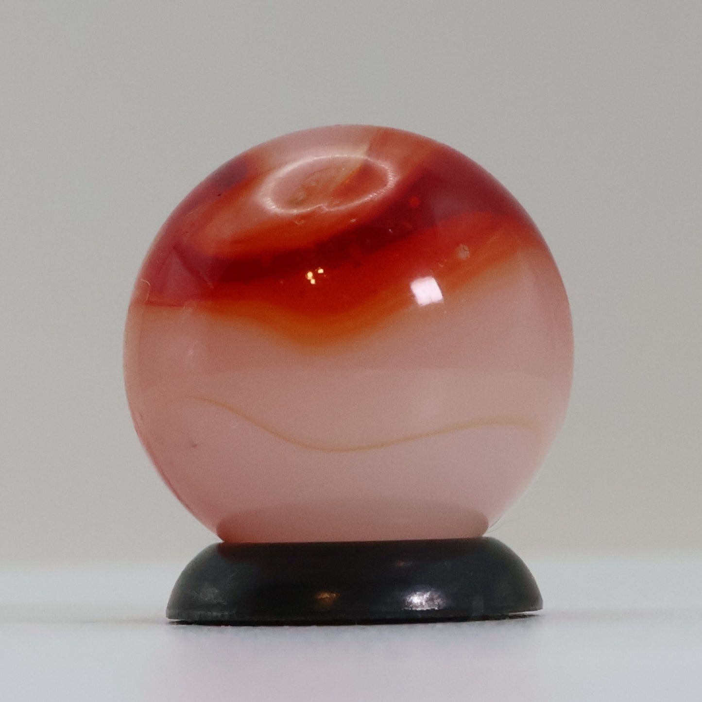 5/8" Off Round Peltier Bloody Rainbo Marble NM++