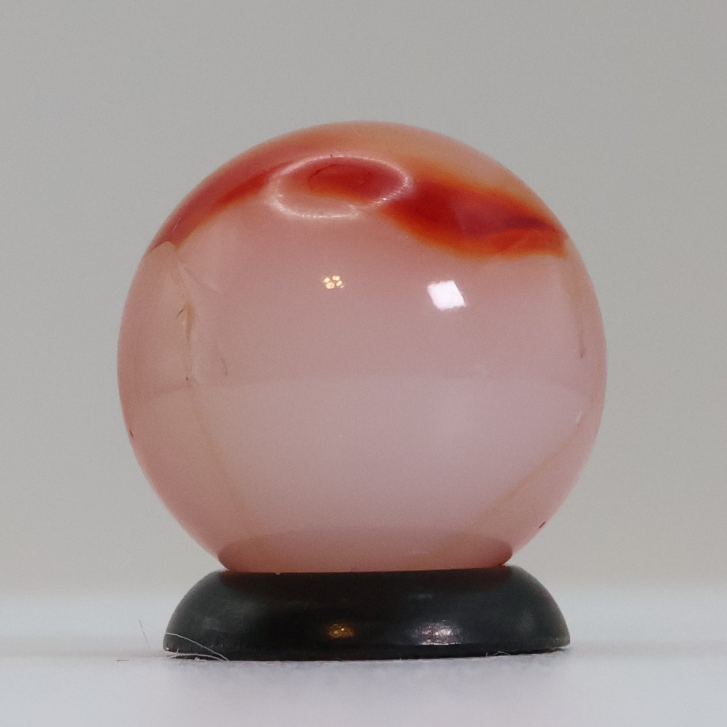 5/8" Off Round Peltier Bloody Rainbo Marble NM++