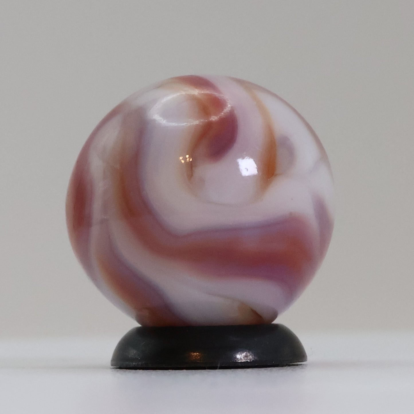 11/16" Off Round Gorgeous Swirl Marble M-